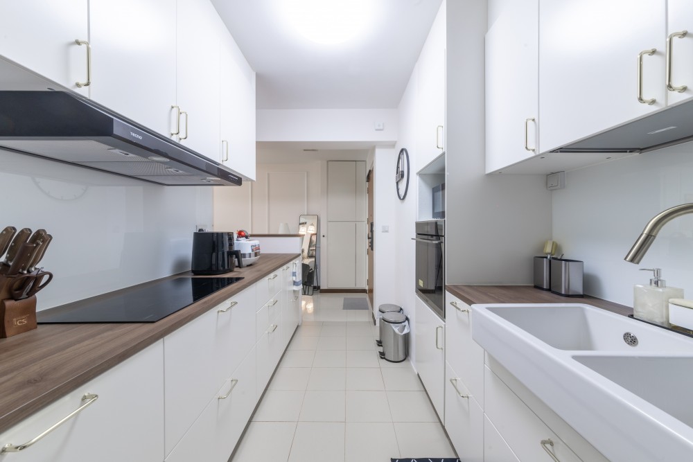 Minimalist Design - Kitchen - HDB 3 Room - Design by Livspace