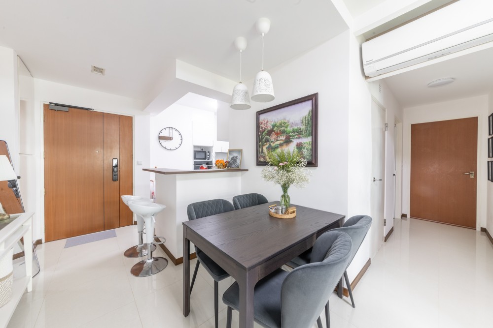 Minimalist Design - Dining Room - HDB 3 Room - Design by Livspace