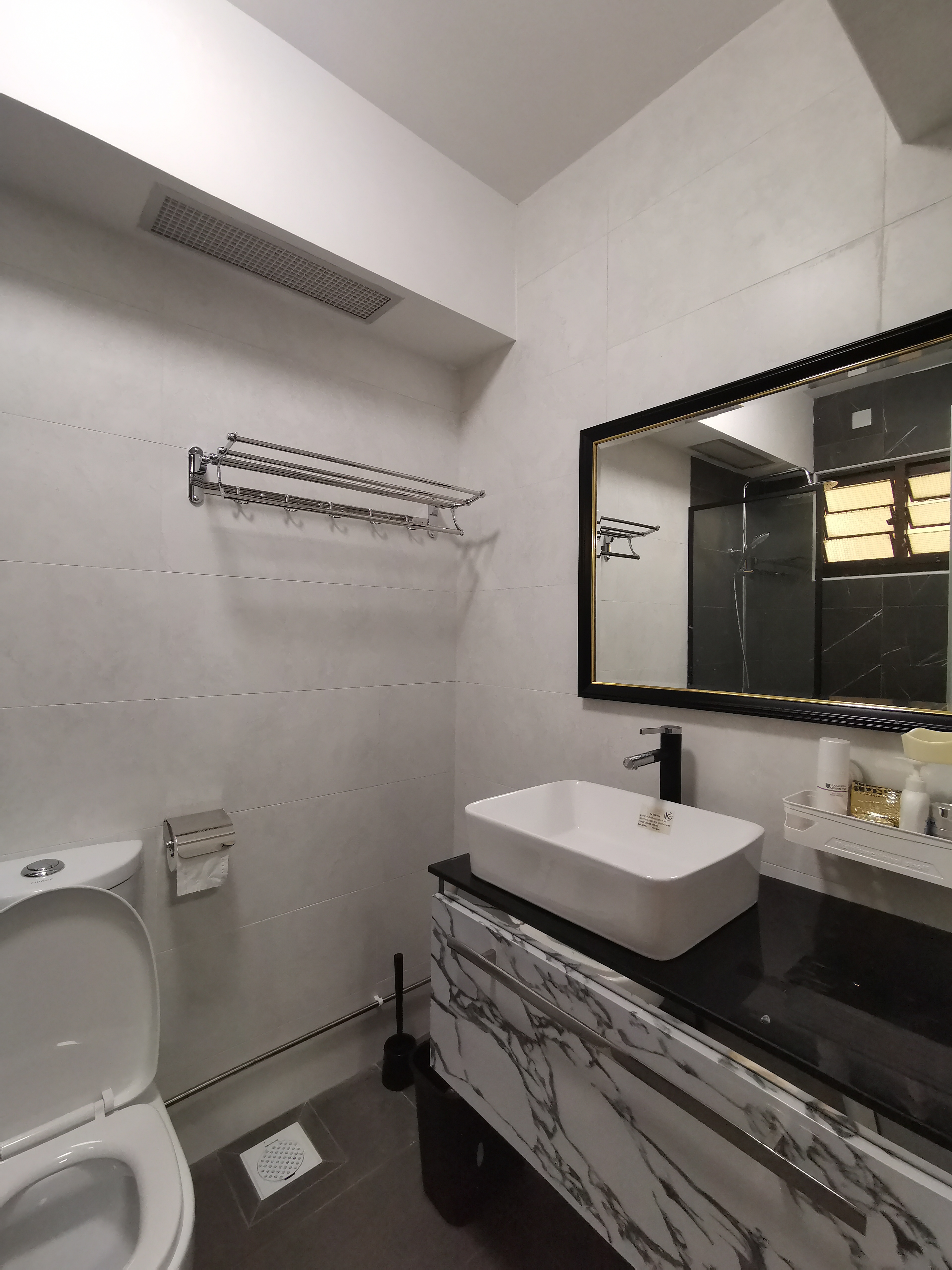Modern Design - Bathroom - HDB 4 Room - Design by LOME Interior