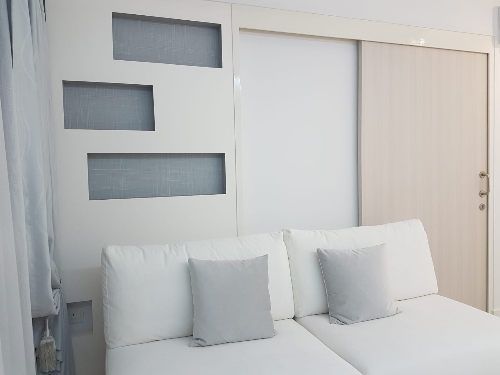 Contemporary, Minimalist Design - Living Room - HDB Studio Apartment - Design by LOME Interior