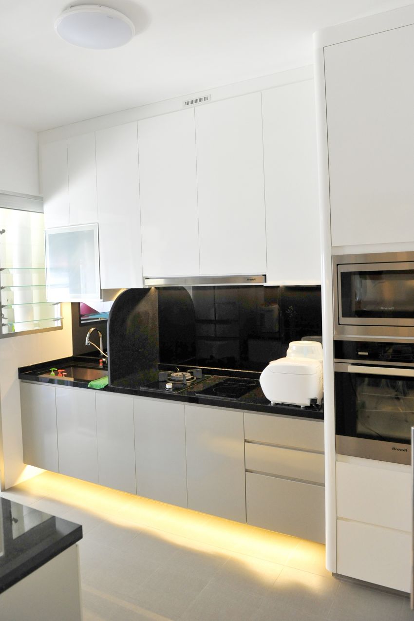 Modern Design - Kitchen - HDB 4 Room - Design by Luck Ann Construction and Renovation