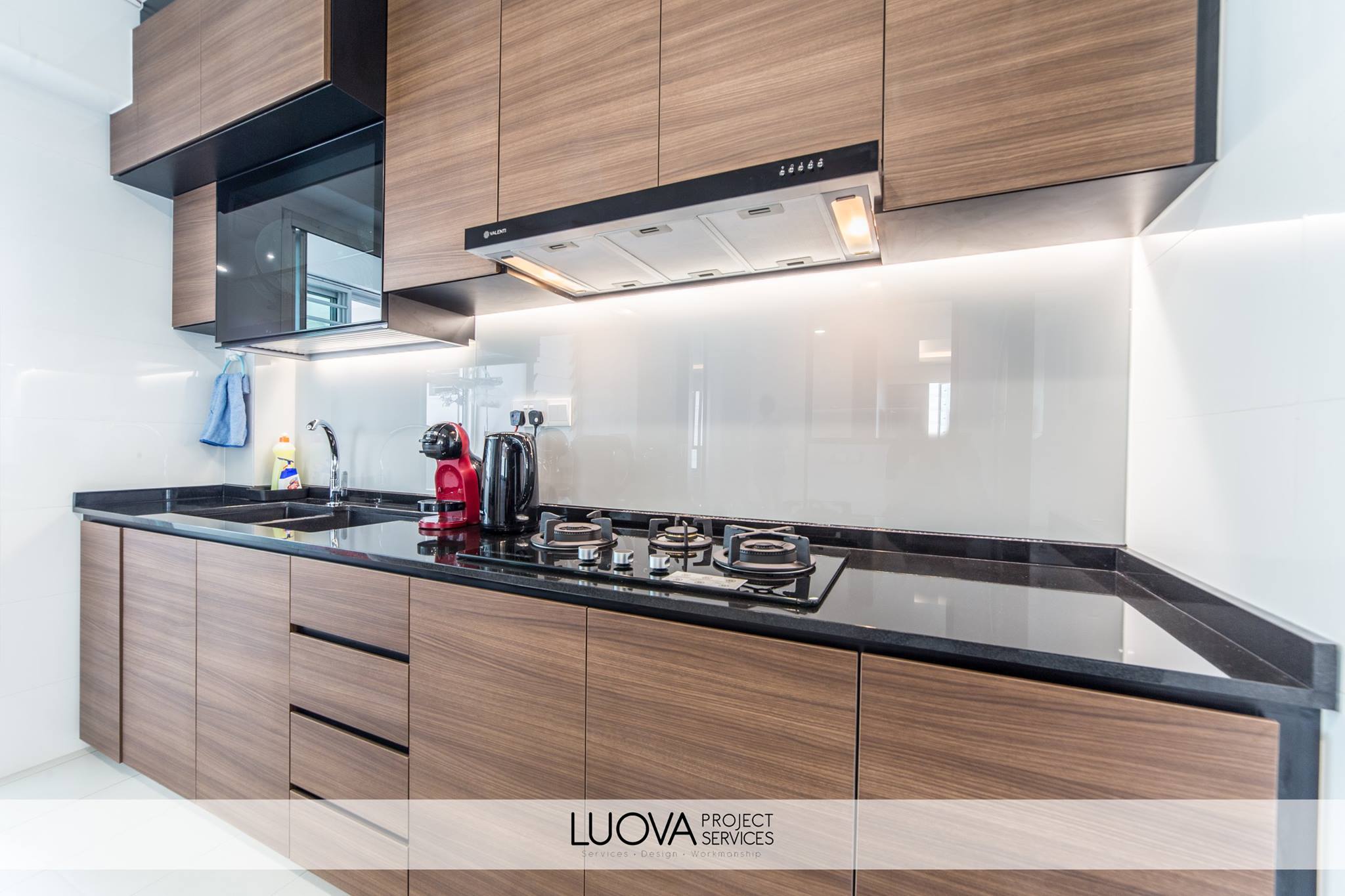 Resort Design - Kitchen - HDB 5 Room - Design by Luova Project Services