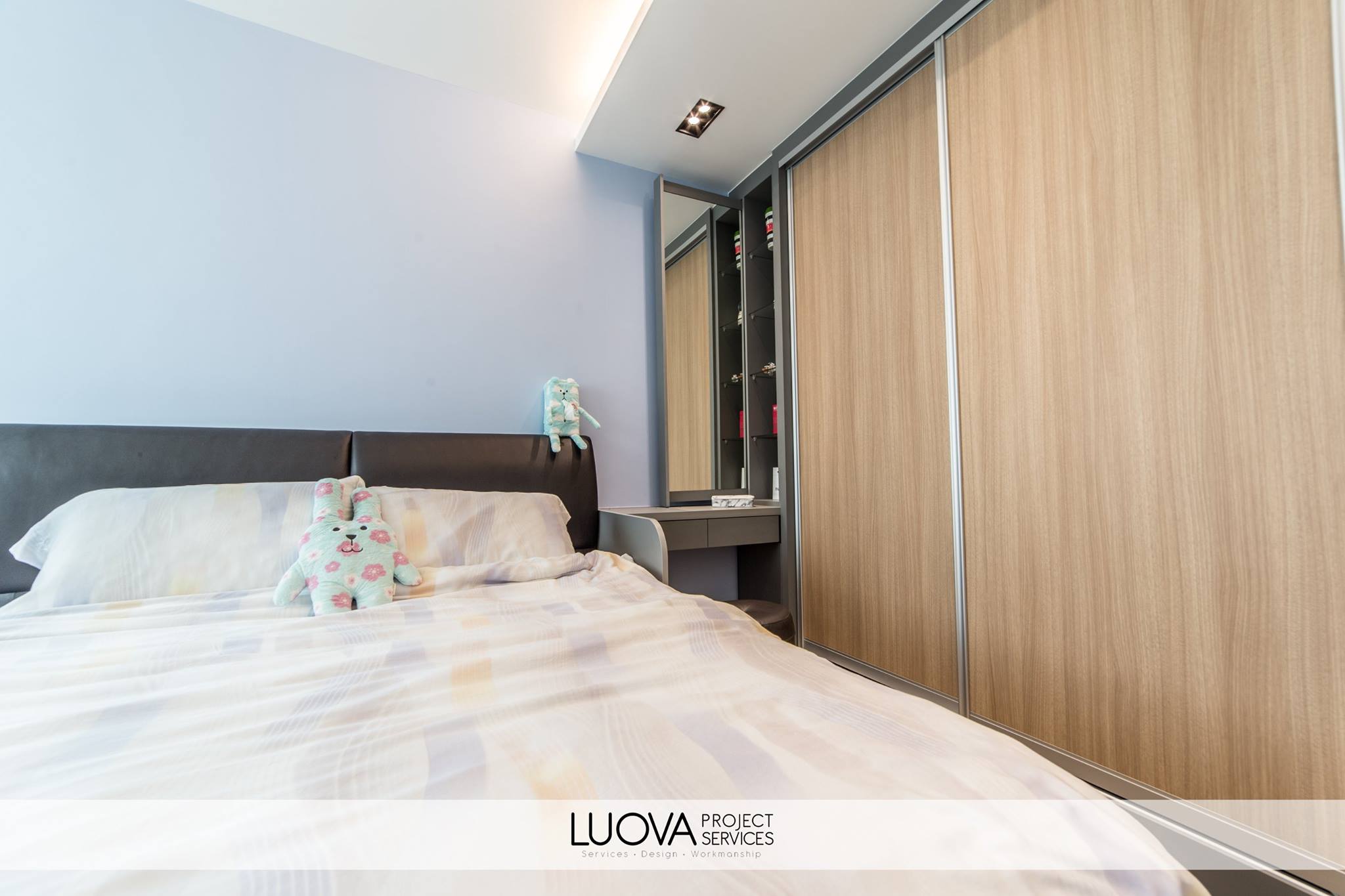 Resort Design - Bedroom - HDB 5 Room - Design by Luova Project Services