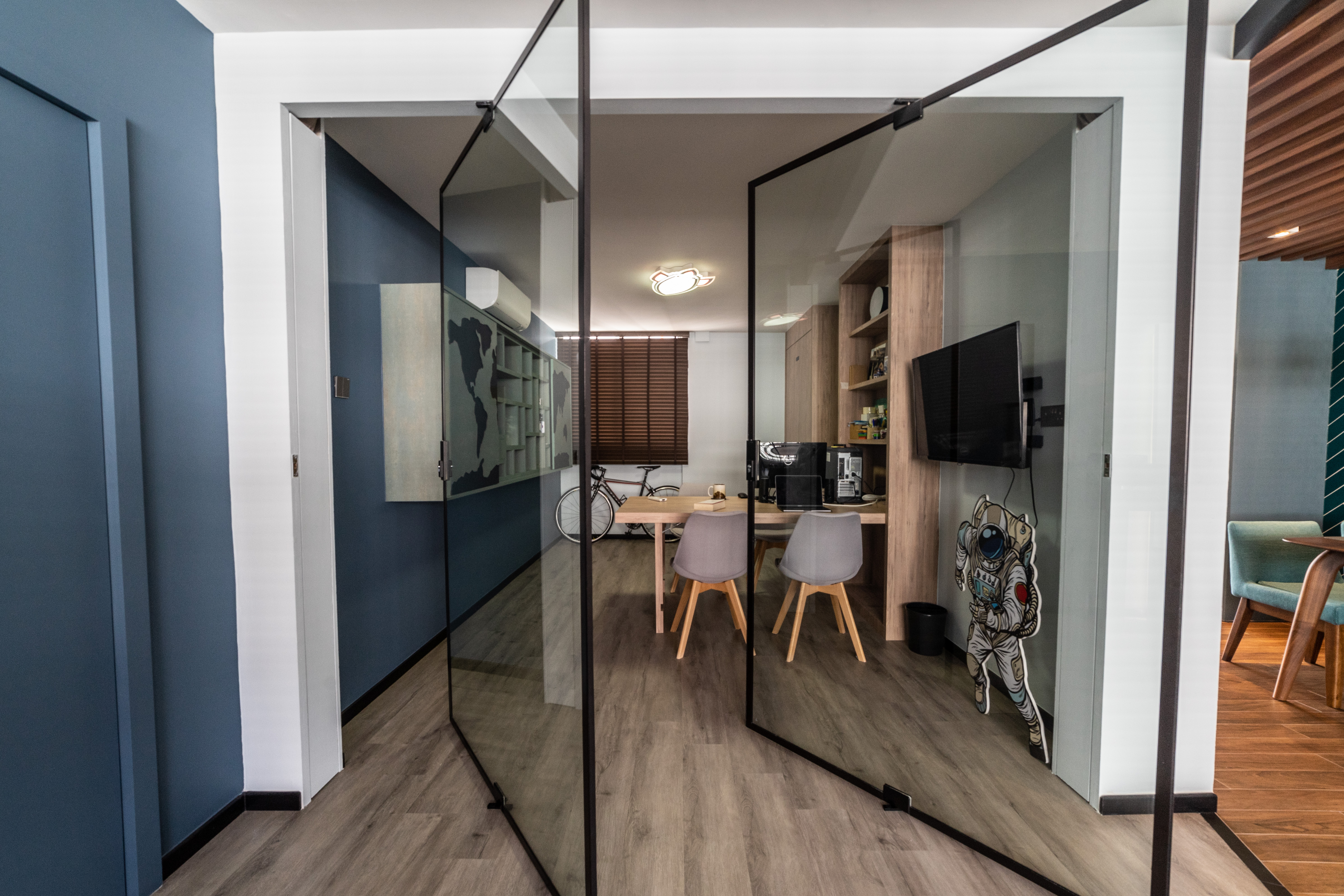Classical Design - Study Room - HDB 4 Room - Design by Luova Project Services