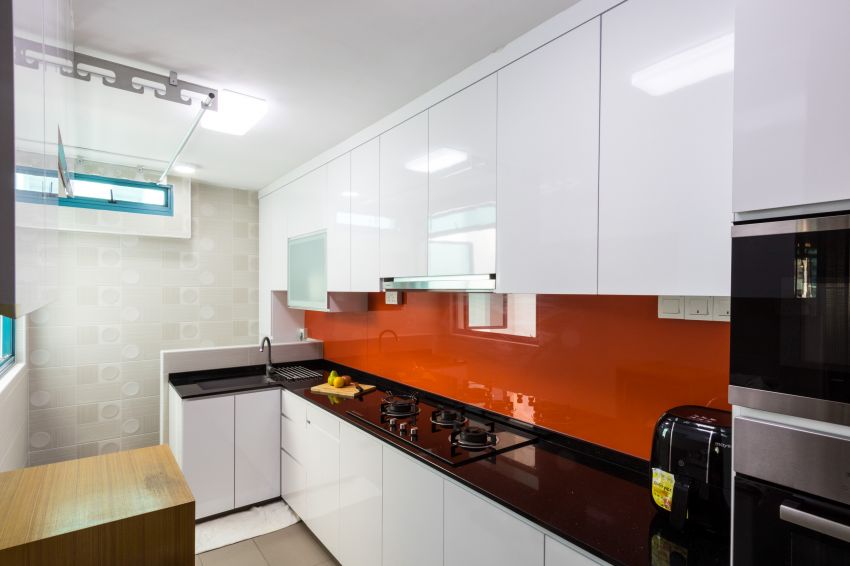 Modern Design - Kitchen - HDB 5 Room - Design by Lux Design Pte Ltd