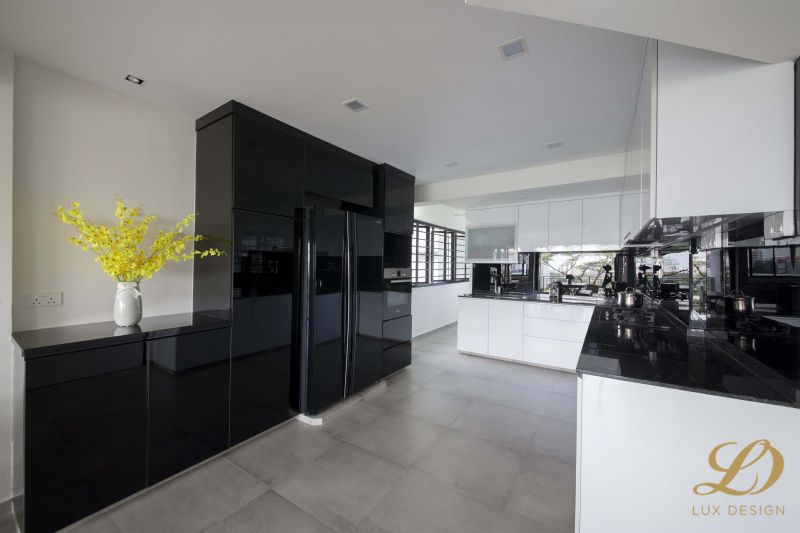 Contemporary, Modern Design - Kitchen - Condominium - Design by Lux Design Pte Ltd