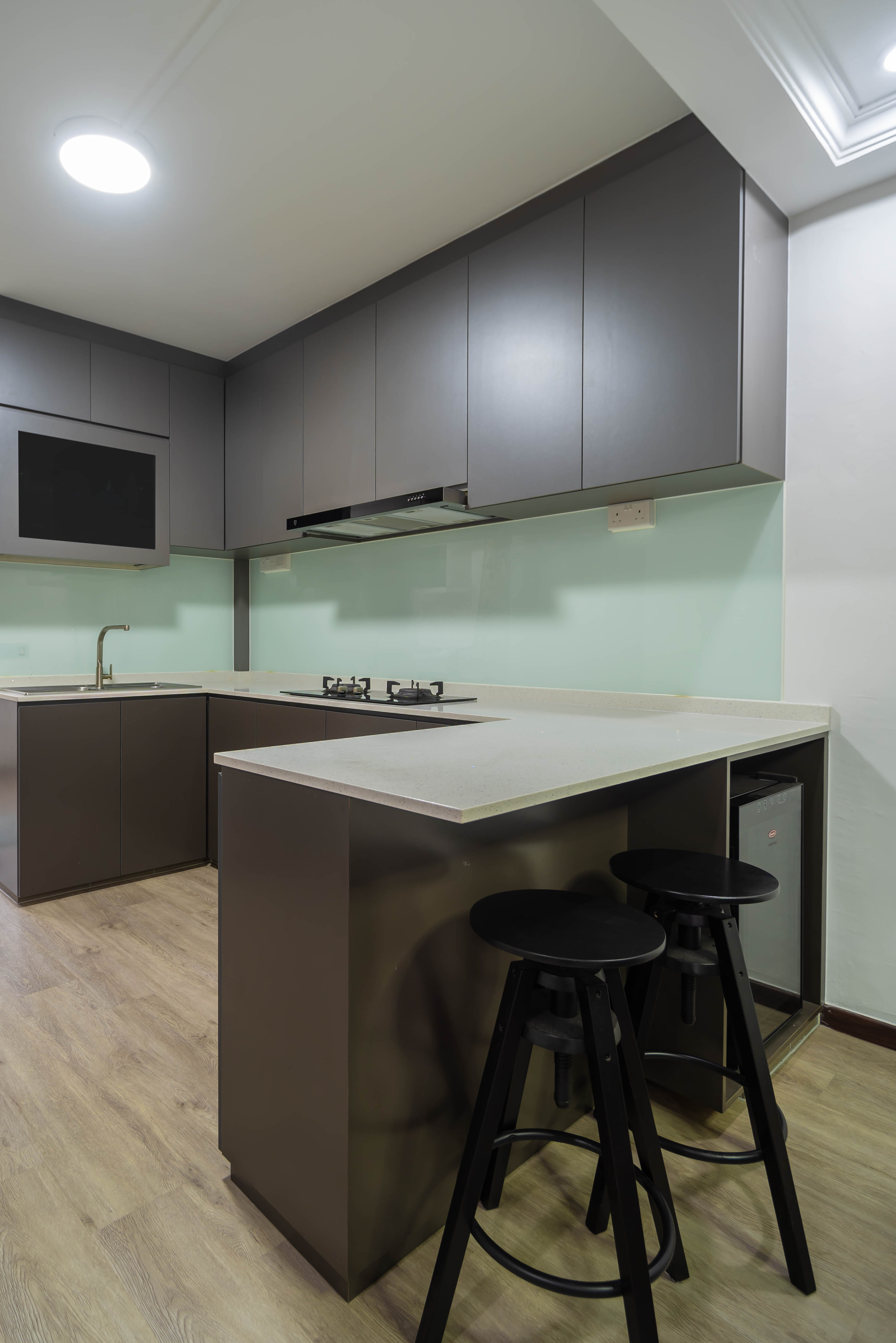 Modern Design - Kitchen - HDB 5 Room - Design by Luxurious Design Pte Ltd