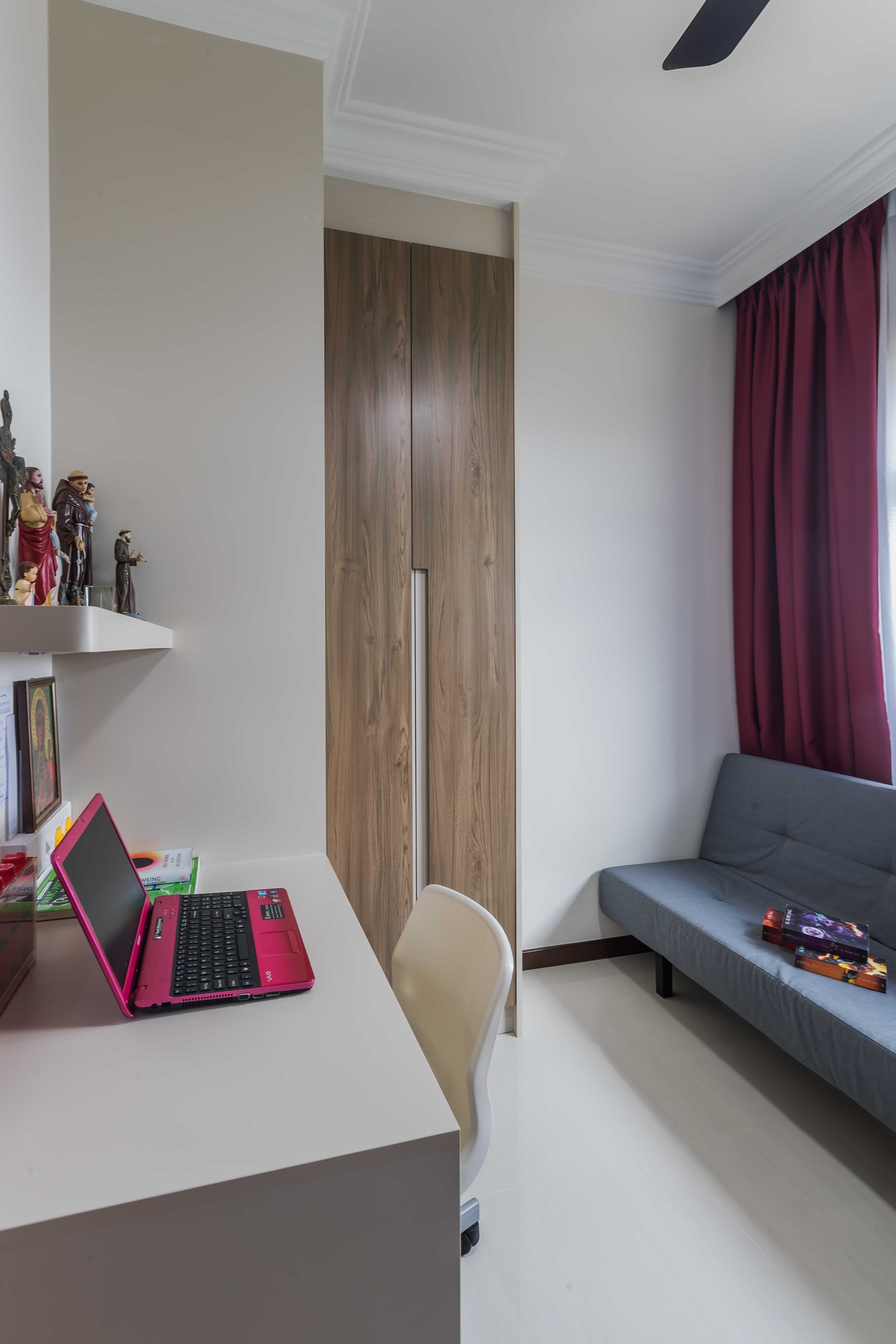 Contemporary Design - Bedroom - HDB 3 Room - Design by Luxurious Design Pte Ltd