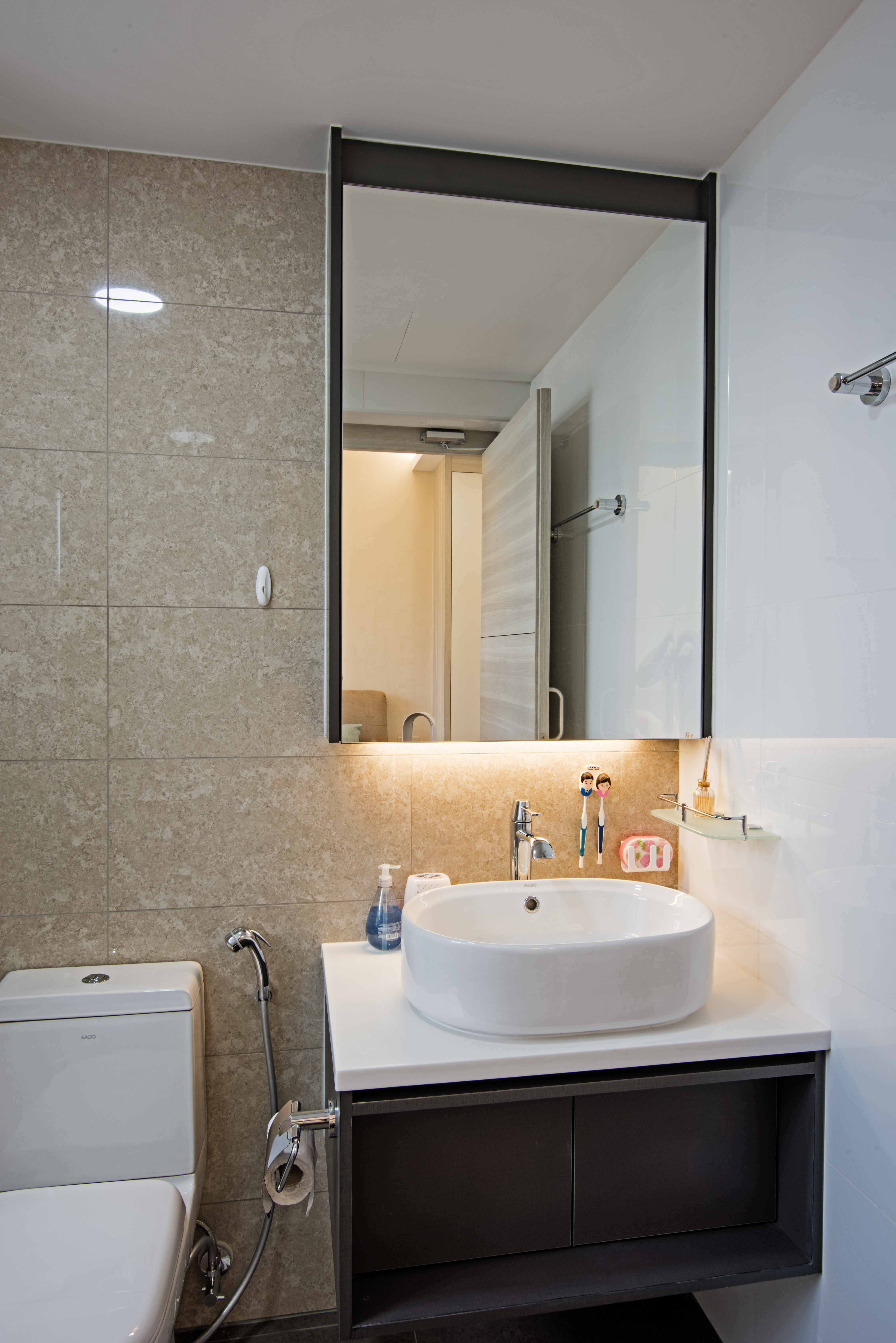 Contemporary, Modern Design - Bathroom - Condominium - Design by Luxurious Design Pte Ltd