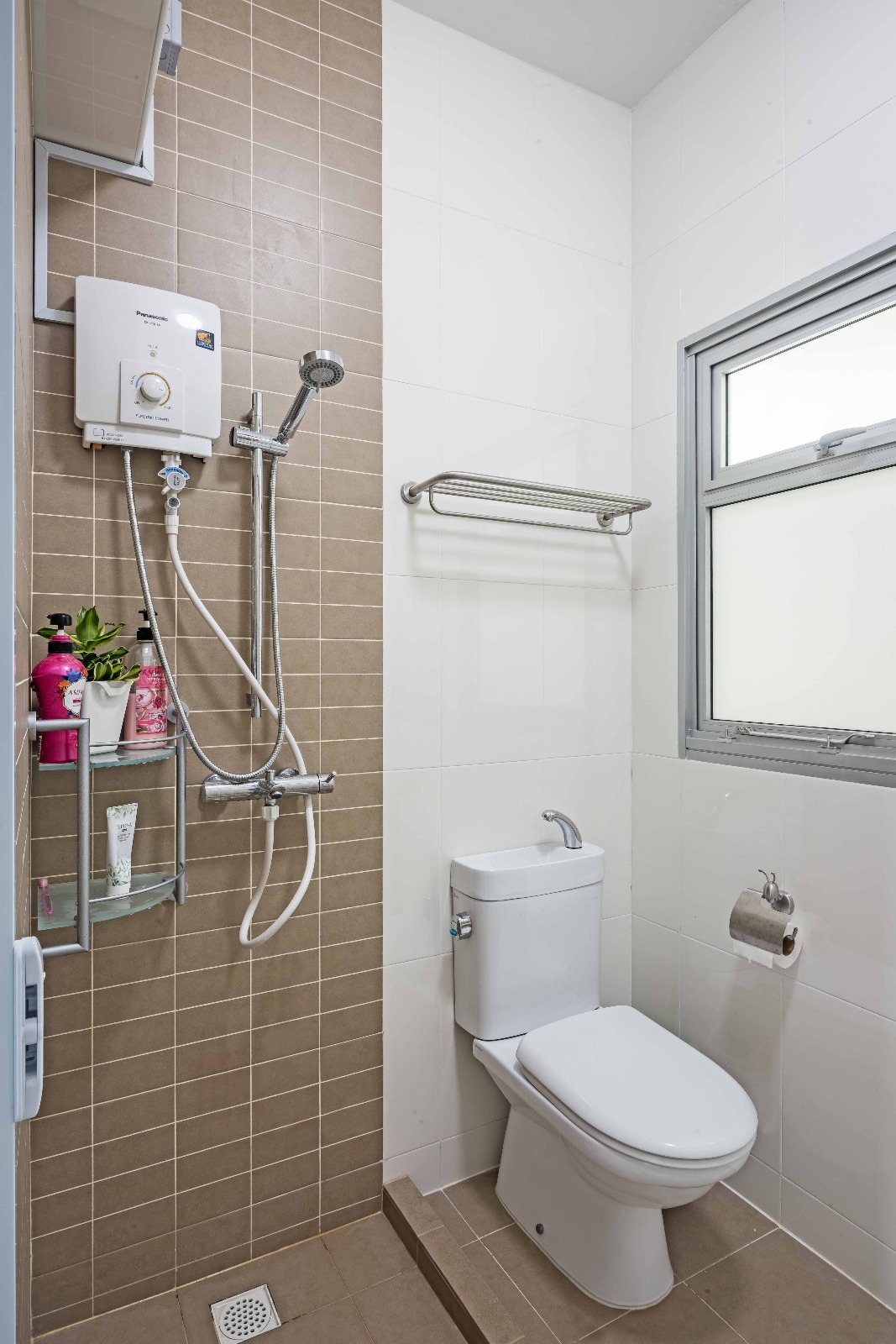 Contemporary Design - Bathroom - HDB 3 Room - Design by Luxurious Design Pte Ltd