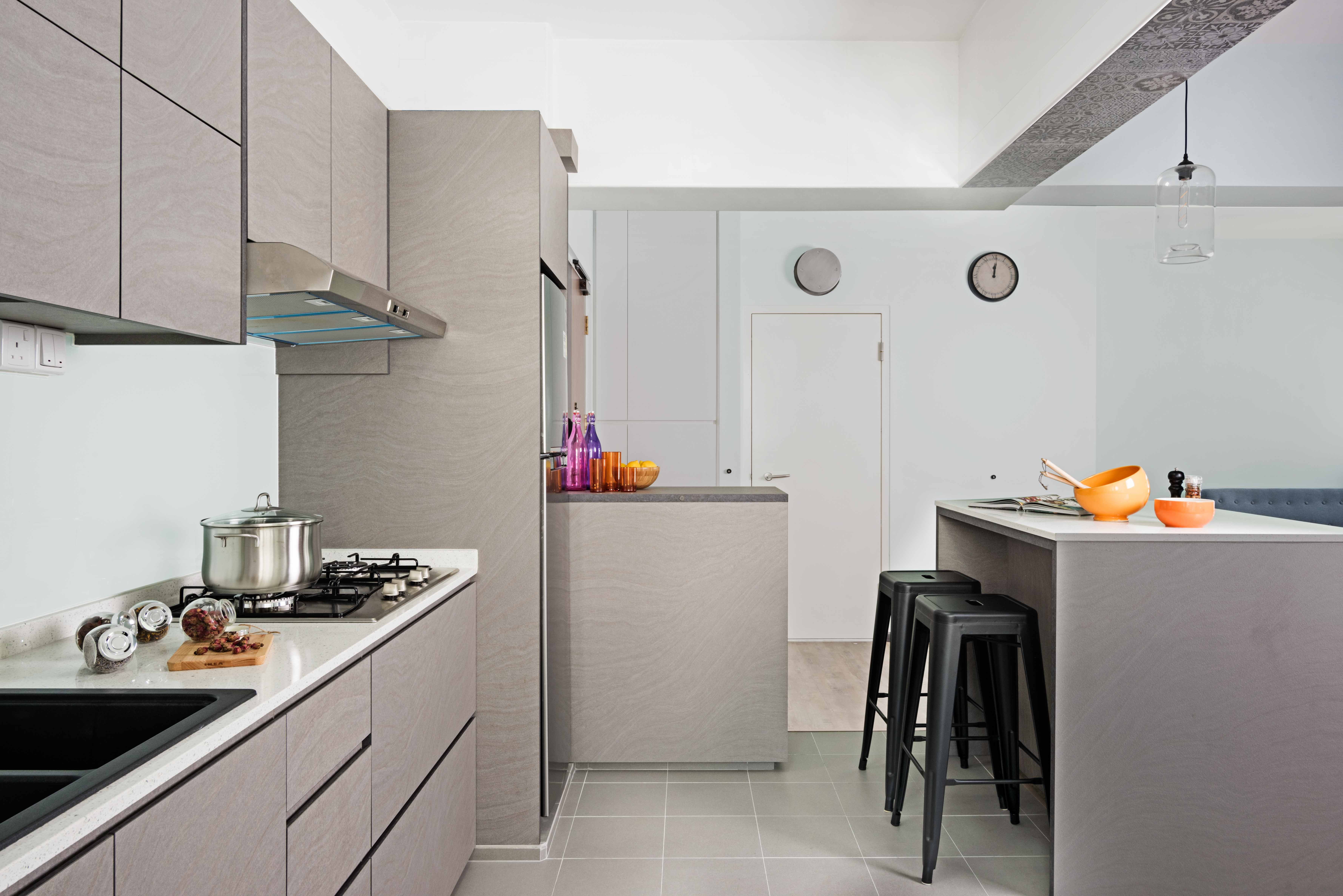 Contemporary, Modern Design - Kitchen - HDB 4 Room - Design by Luxurious Design Pte Ltd