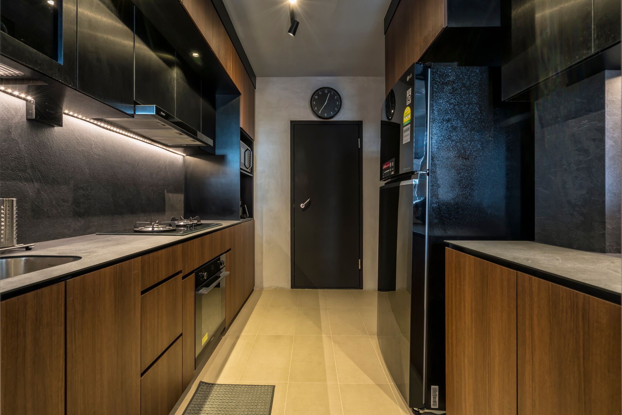Rustic Design - Kitchen - HDB 4 Room - Design by Met Interior