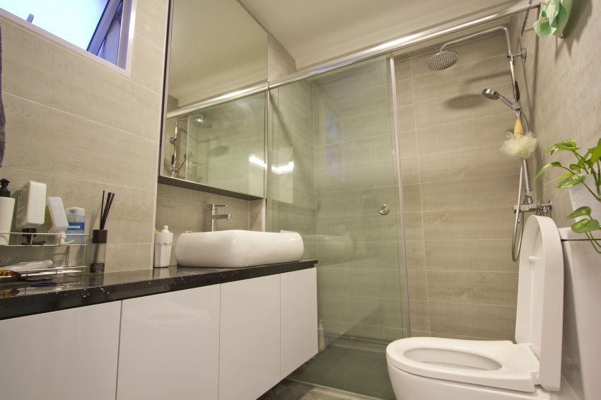 Modern Design - Bathroom - Condominium - Design by Met Interior