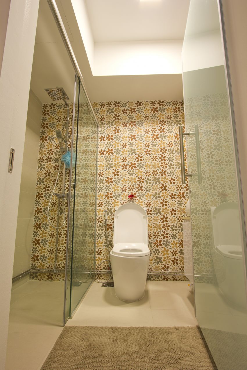 Modern Design - Bathroom - Condominium - Design by Met Interior