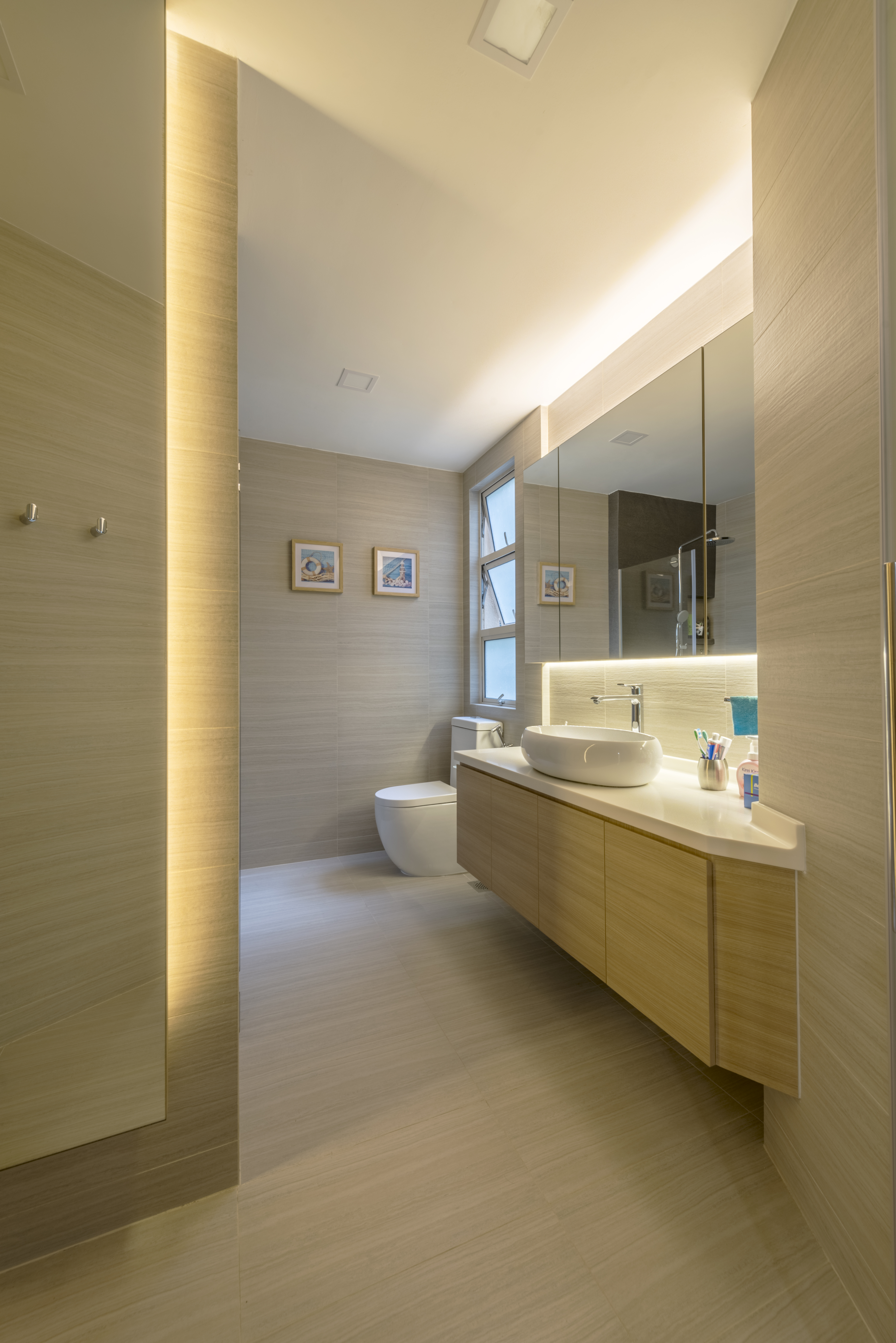 Modern Design - Bathroom - Condominium - Design by Meter Square Pte Ltd
