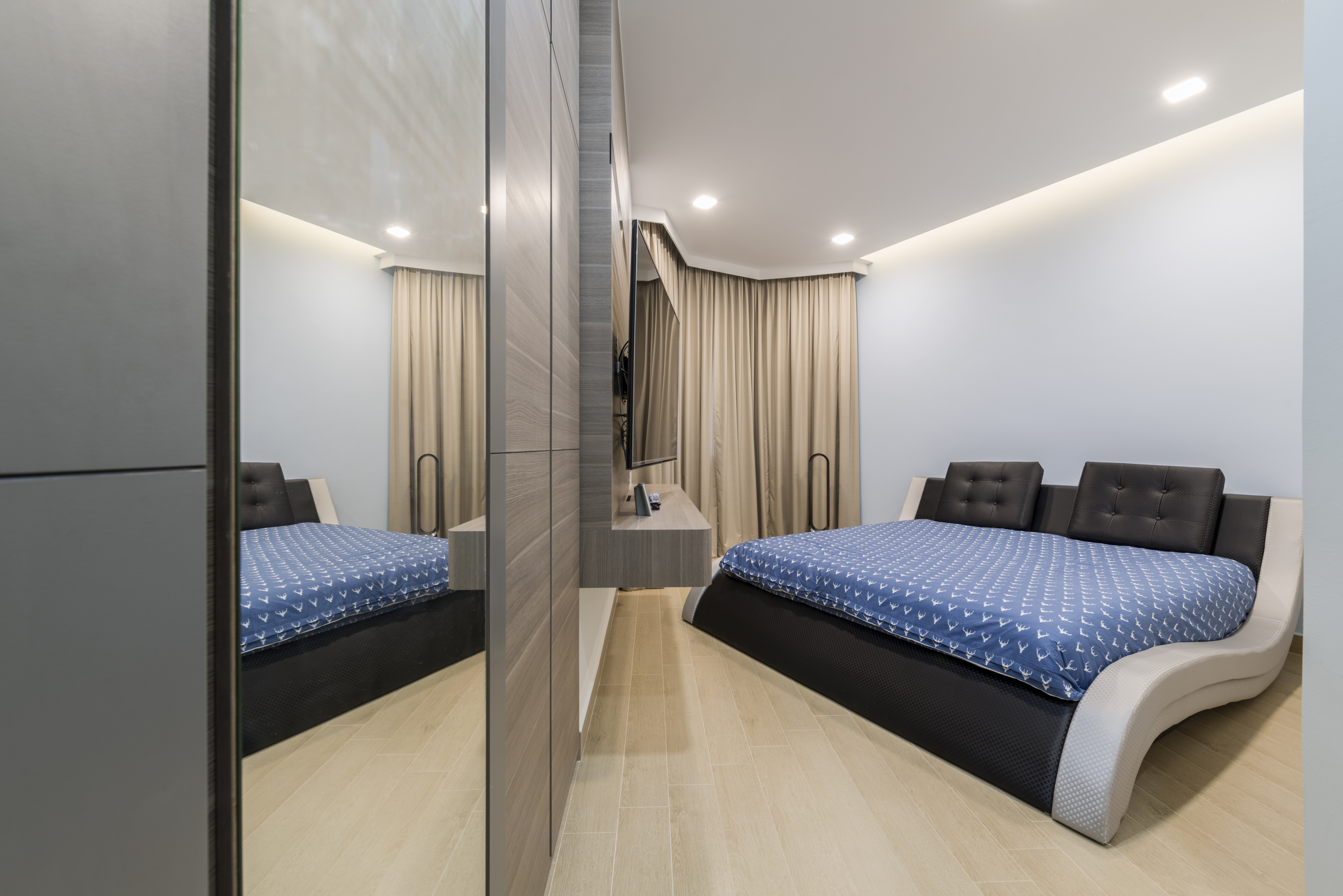 Modern Design - Bedroom - Condominium - Design by Meter Square Pte Ltd