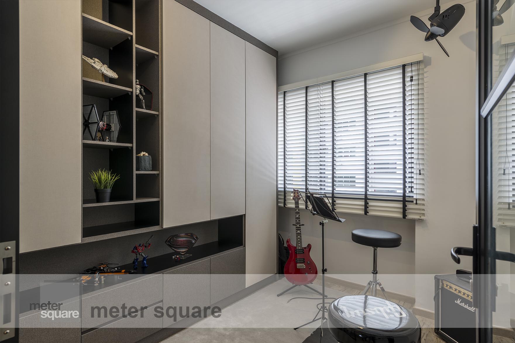 Contemporary Design - Entertainment Room - HDB 5 Room - Design by Meter Square Pte Ltd