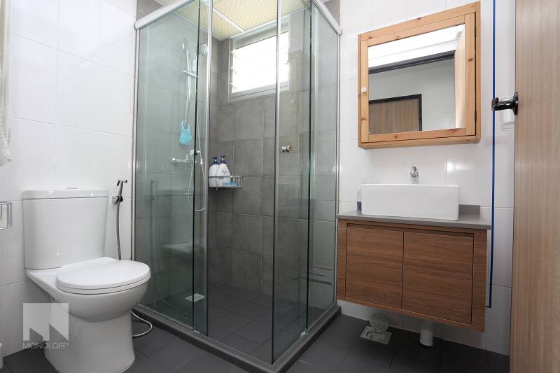 Minimalist Design - Bathroom - HDB 5 Room - Design by MONOLOFT