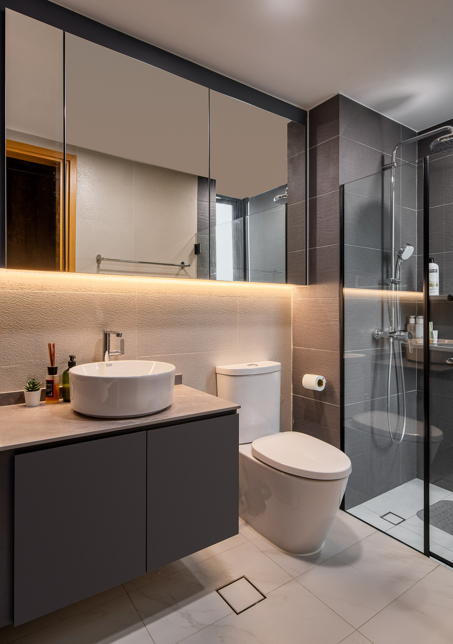 Scandinavian Design - Bathroom - Condominium - Design by Mr Designer Studio