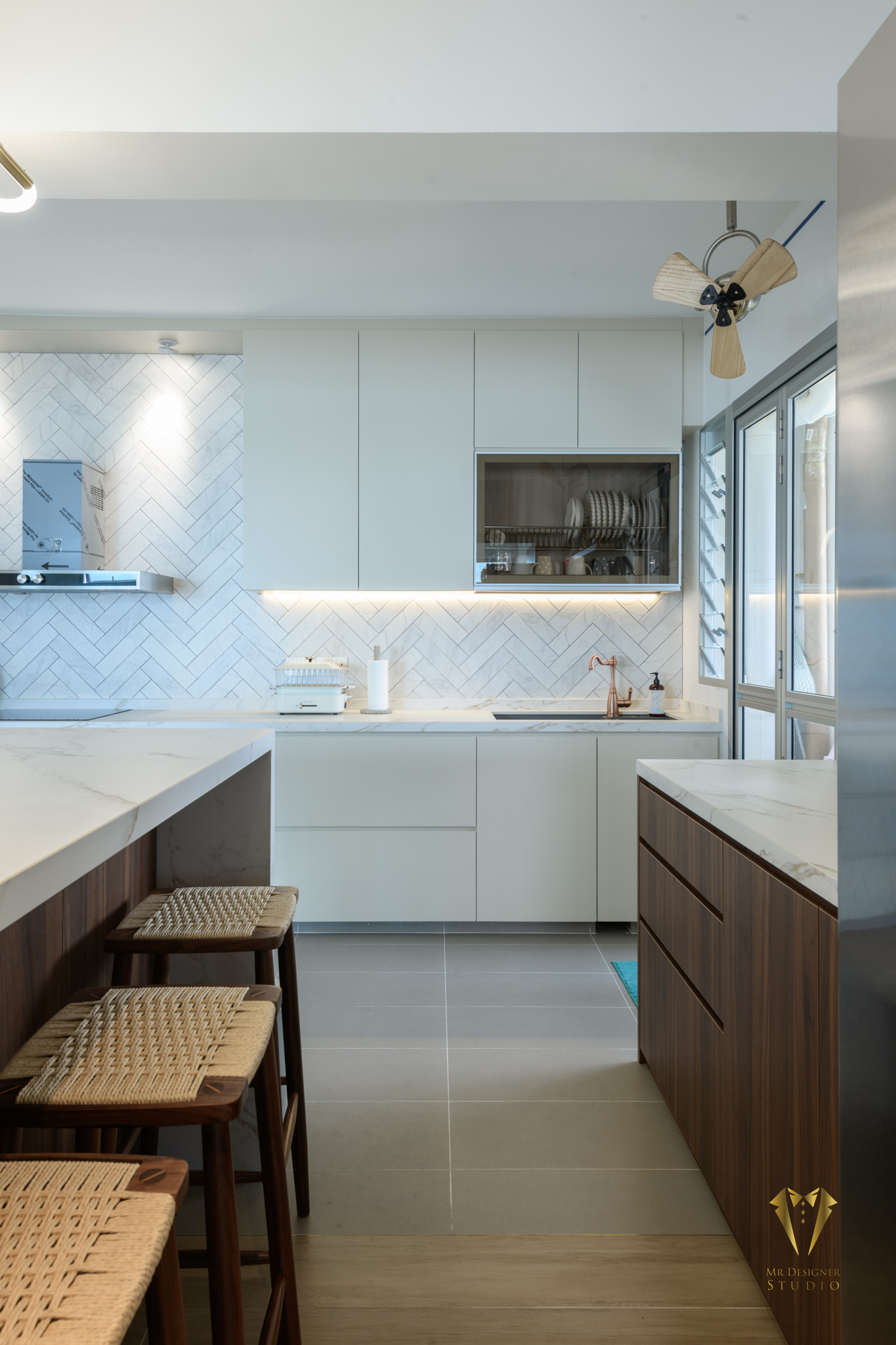 Minimalist Design - Kitchen - HDB 4 Room - Design by Mr Designer Studio