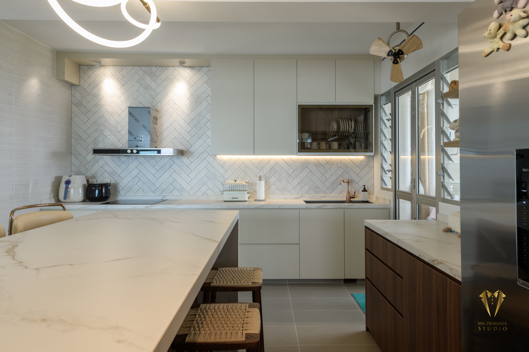 Minimalist Design - Kitchen - HDB 4 Room - Design by Mr Designer Studio