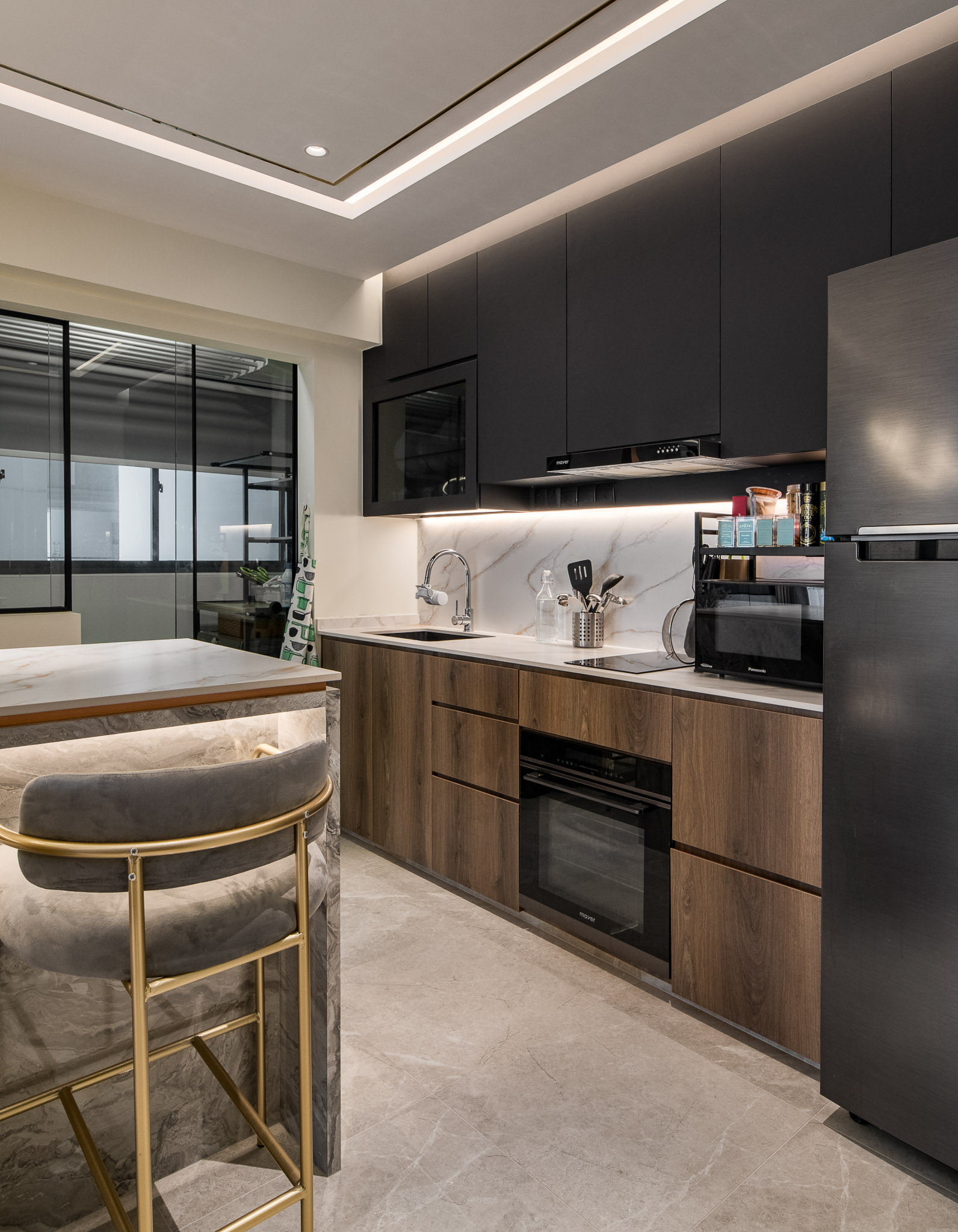 Contemporary Design - Kitchen - HDB 4 Room - Design by Mr Designer Studio