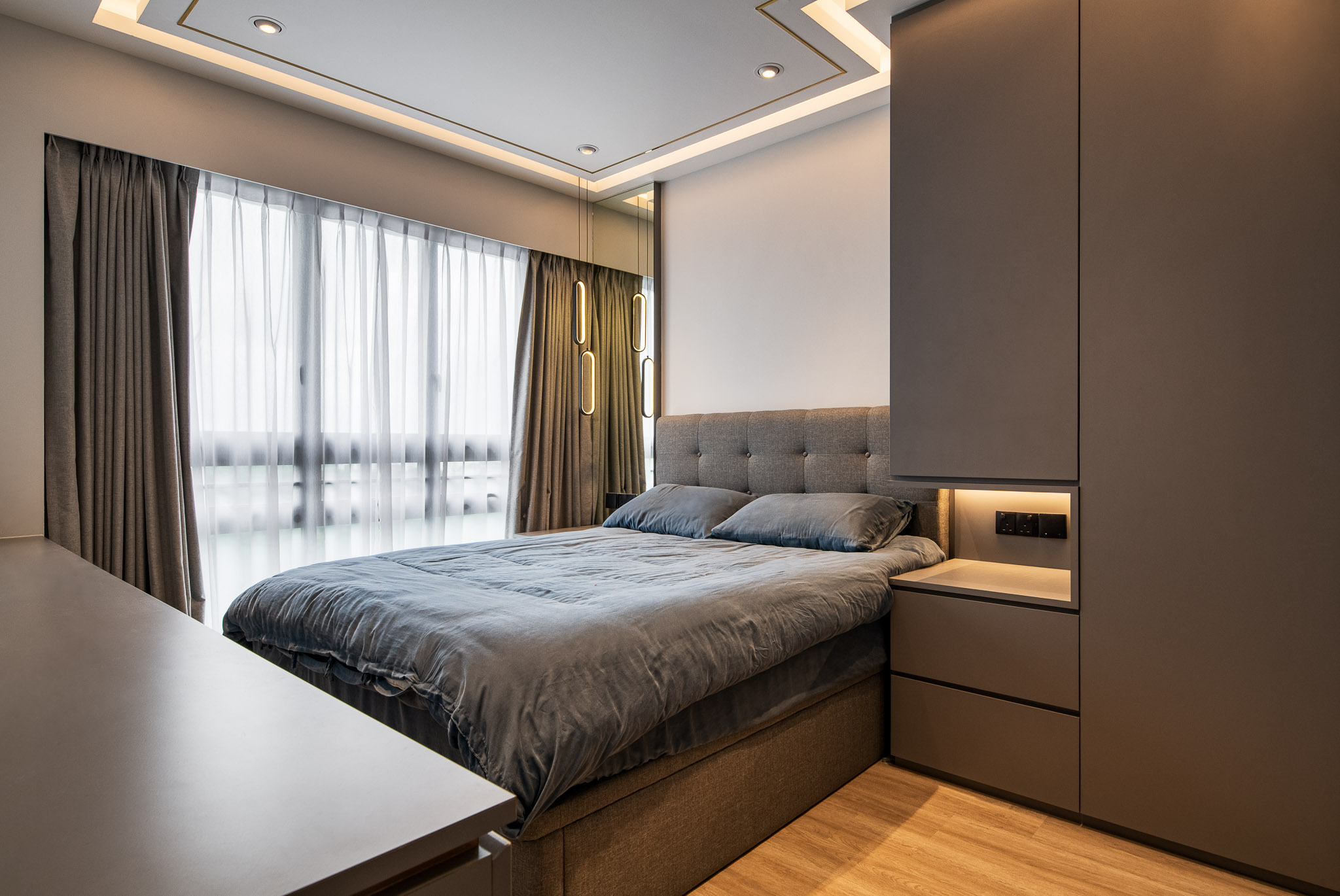Contemporary Design - Bedroom - HDB 4 Room - Design by Mr Designer Studio