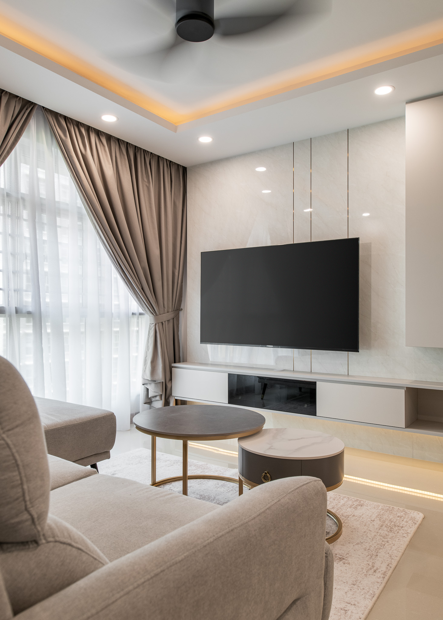 Modern Design - Living Room - HDB 5 Room - Design by Mr Designer Studio