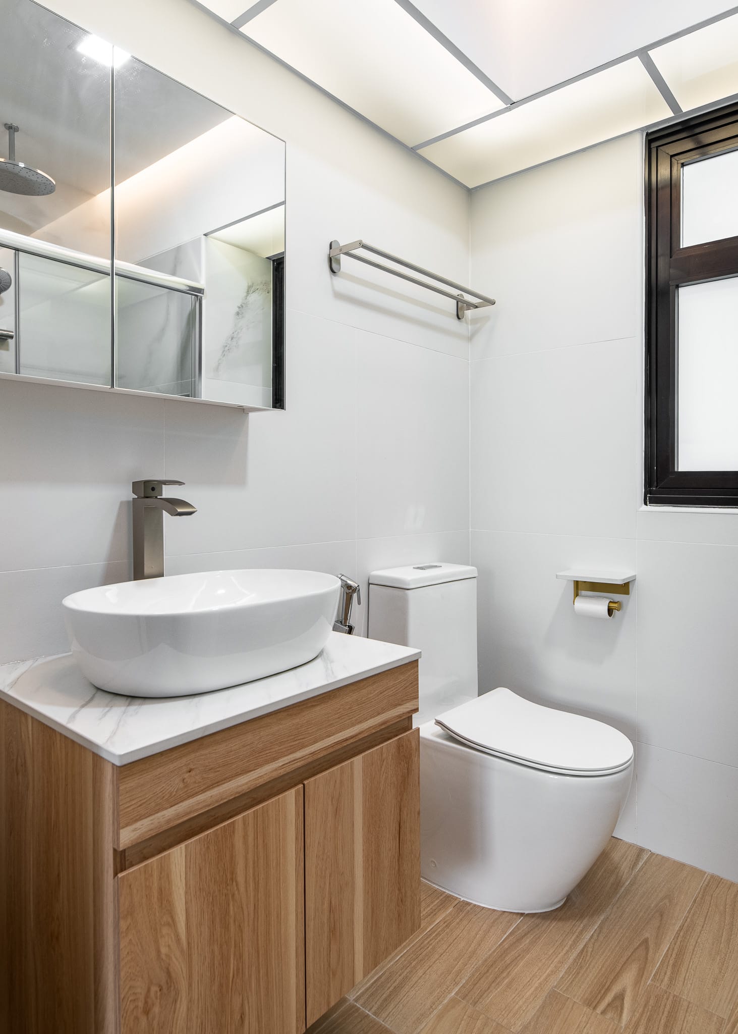 Contemporary, Scandinavian Design - Bathroom - HDB 5 Room - Design by Mr Designer Studio