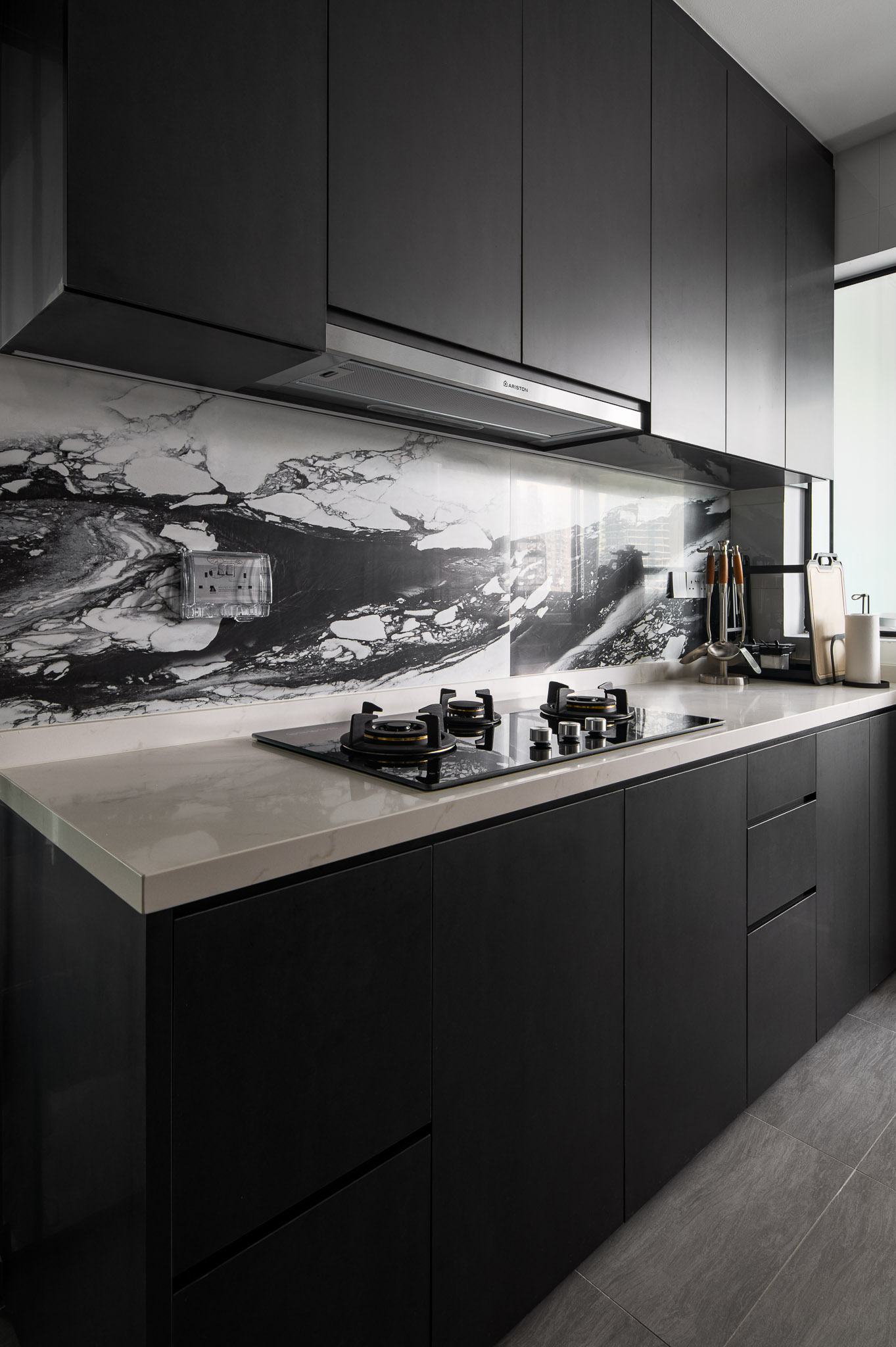 Modern Design - Kitchen - HDB 5 Room - Design by Mr Designer Studio