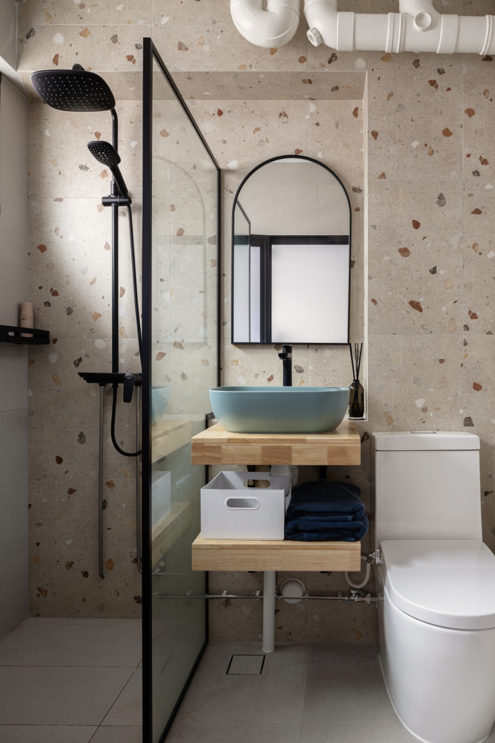 Eclectic Design - Bathroom - HDB 4 Room - Design by Mu Design Studio