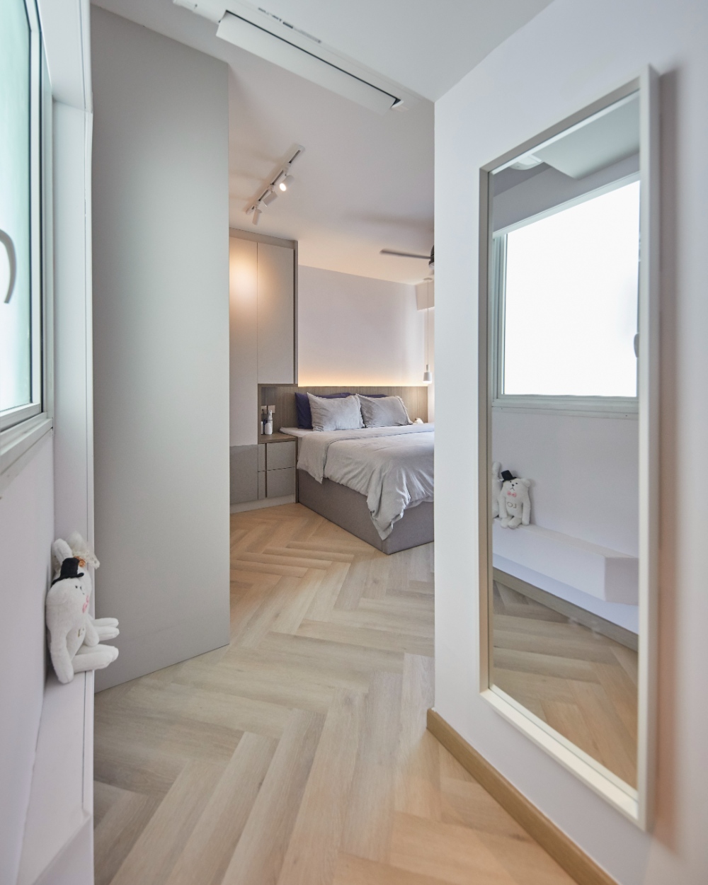 Minimalist, Modern Design - Bedroom - HDB 5 Room - Design by Mu Design Studio
