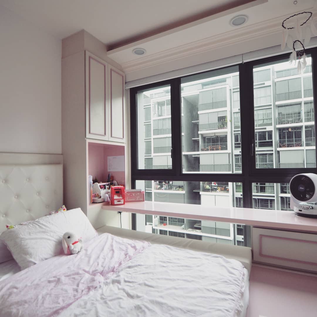 Victorian Design - Bedroom - Condominium - Design by MU STUDIO SG PTE LTD