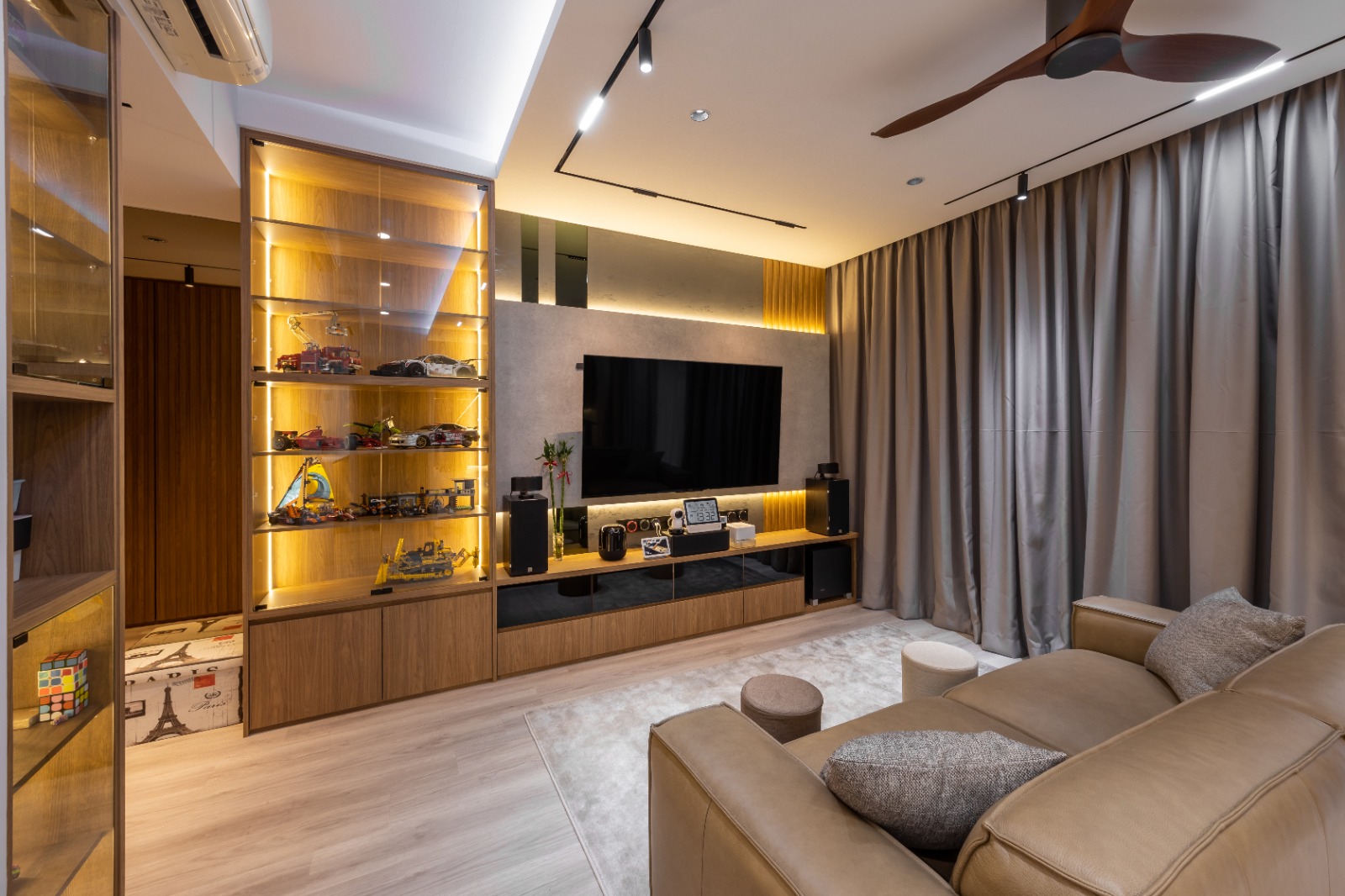Contemporary Design - Living Room - Condominium - Design by MYD - Pleasant Home Design