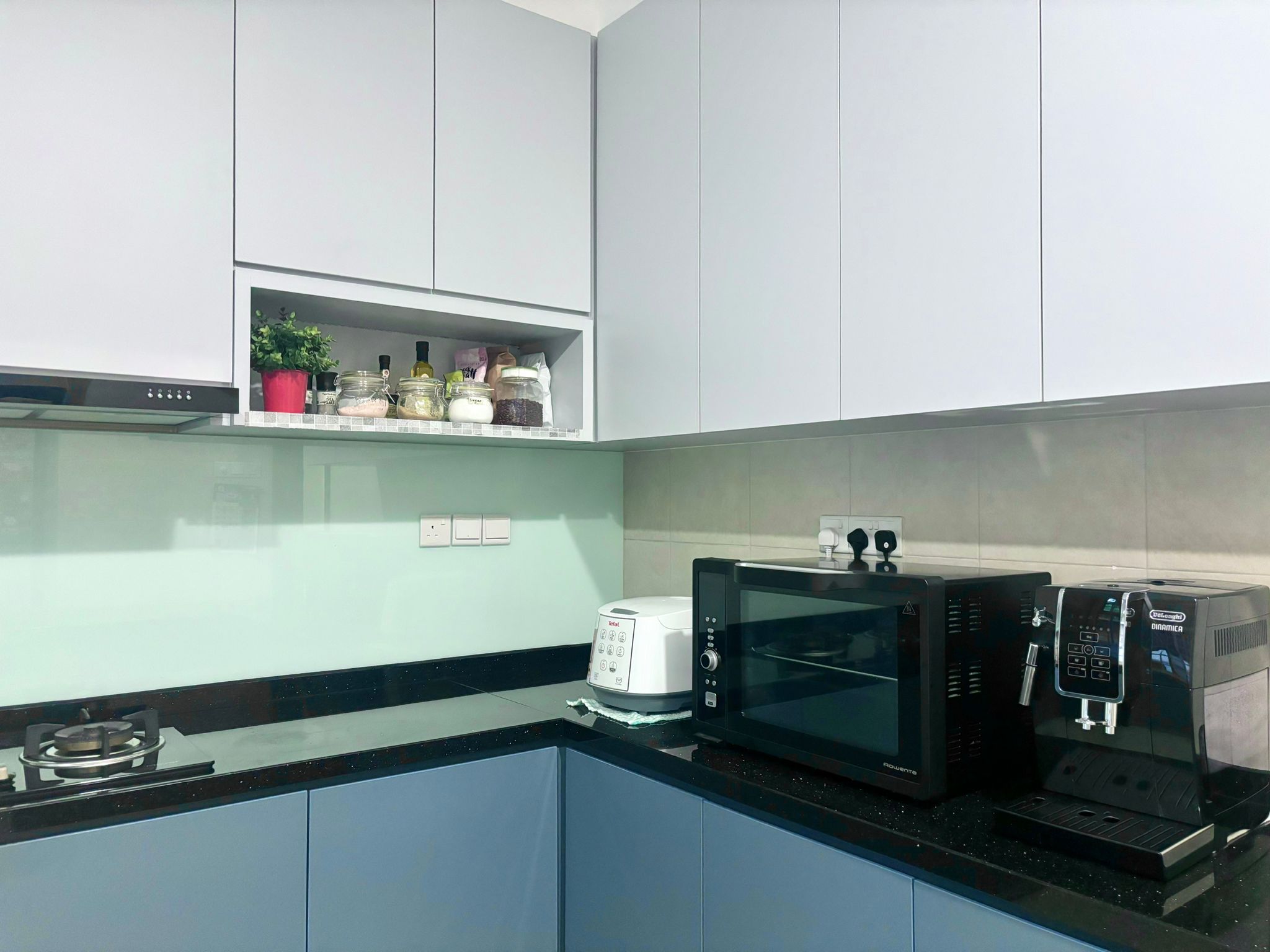 Contemporary Design - Kitchen - Landed House - Design by Niche Koncept