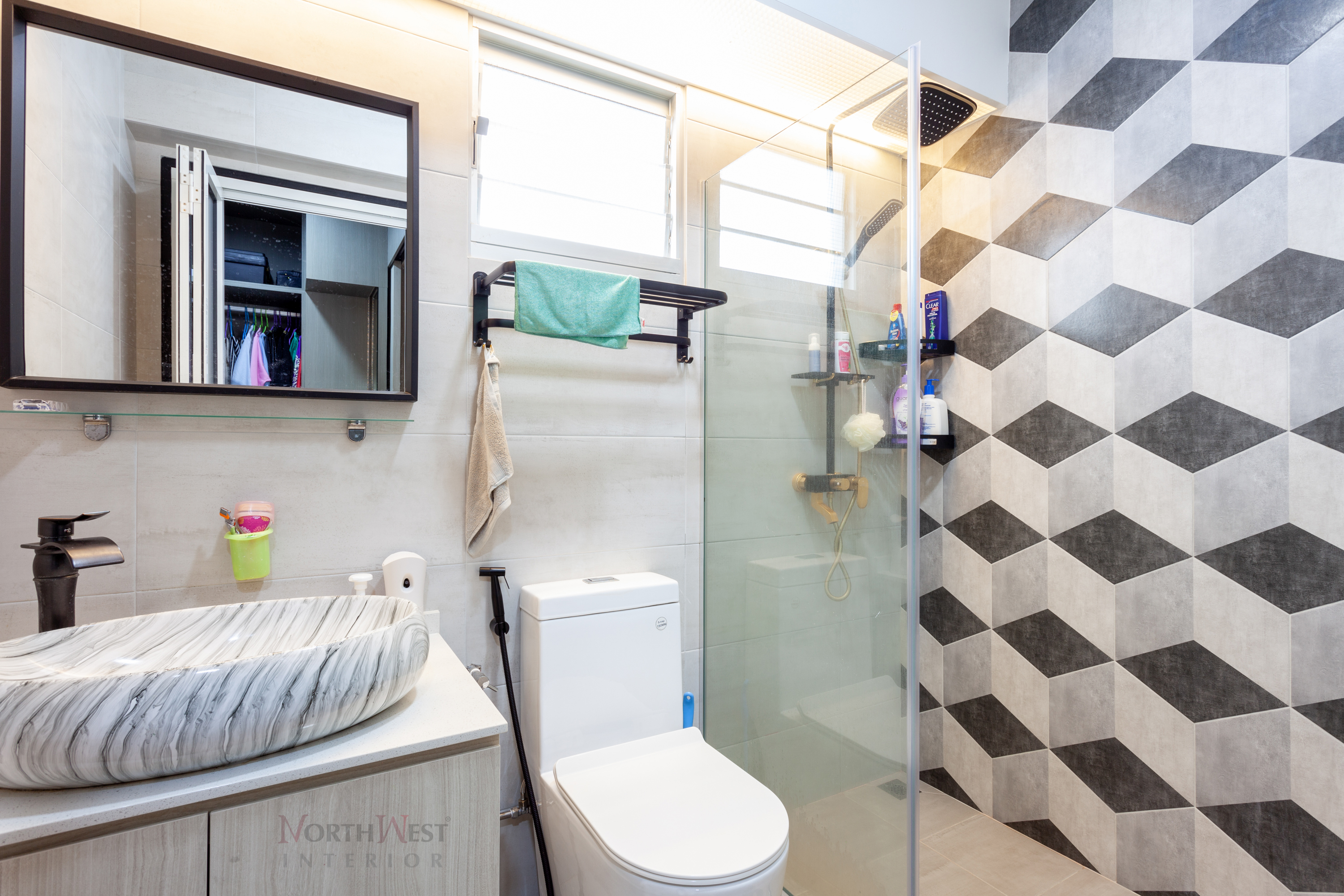 Contemporary Design - Bathroom - HDB 5 Room - Design by NorthWest Interior Design Pte Ltd