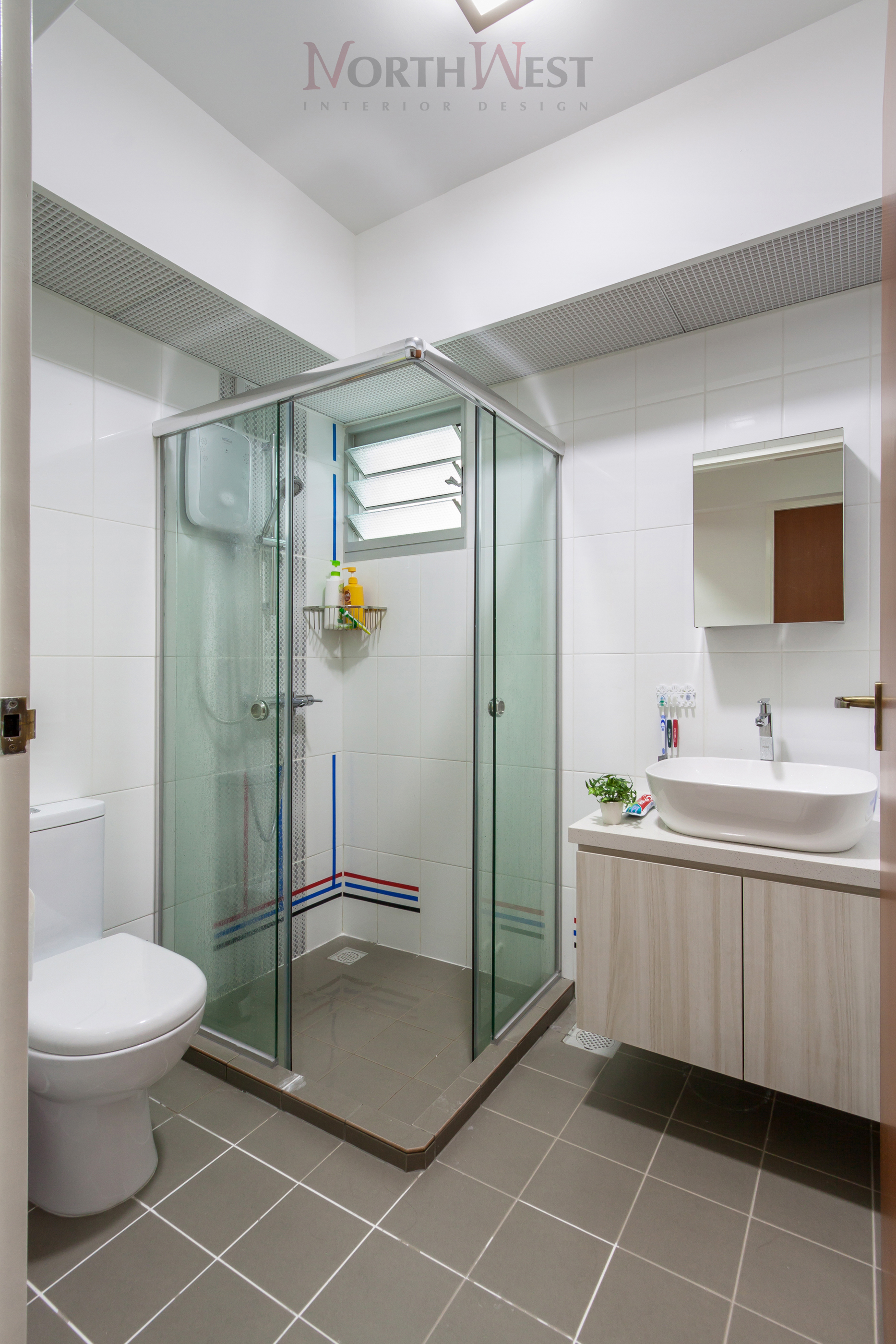 Contemporary, Modern Design - Bathroom - HDB 5 Room - Design by NorthWest Interior Design Pte Ltd
