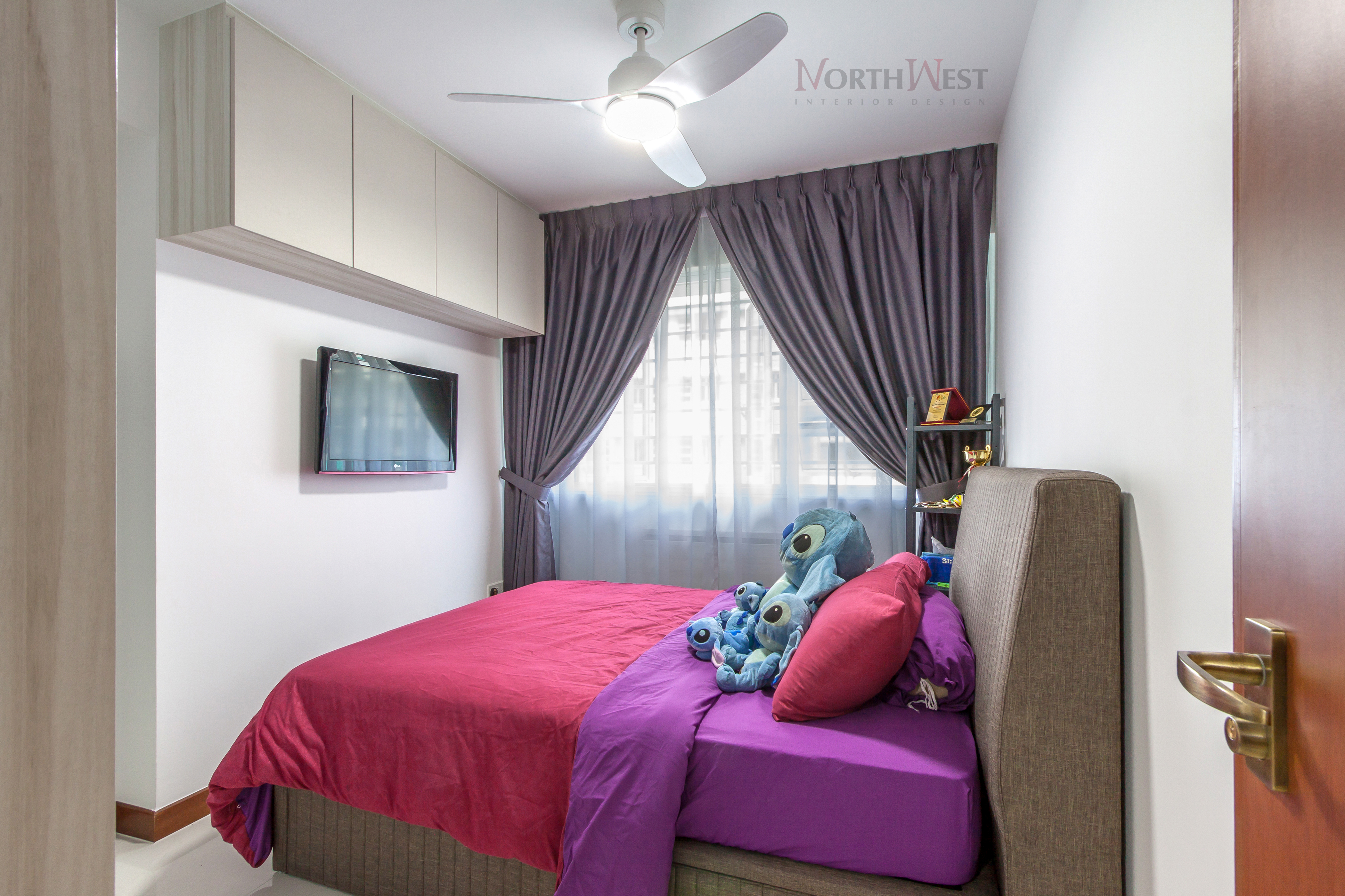 Contemporary, Modern Design - Bedroom - HDB 5 Room - Design by NorthWest Interior Design Pte Ltd