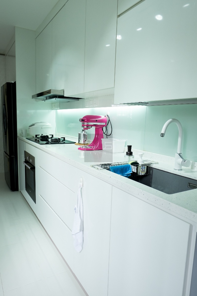 Contemporary, Modern Design - Kitchen - HDB 4 Room - Design by Omus Living