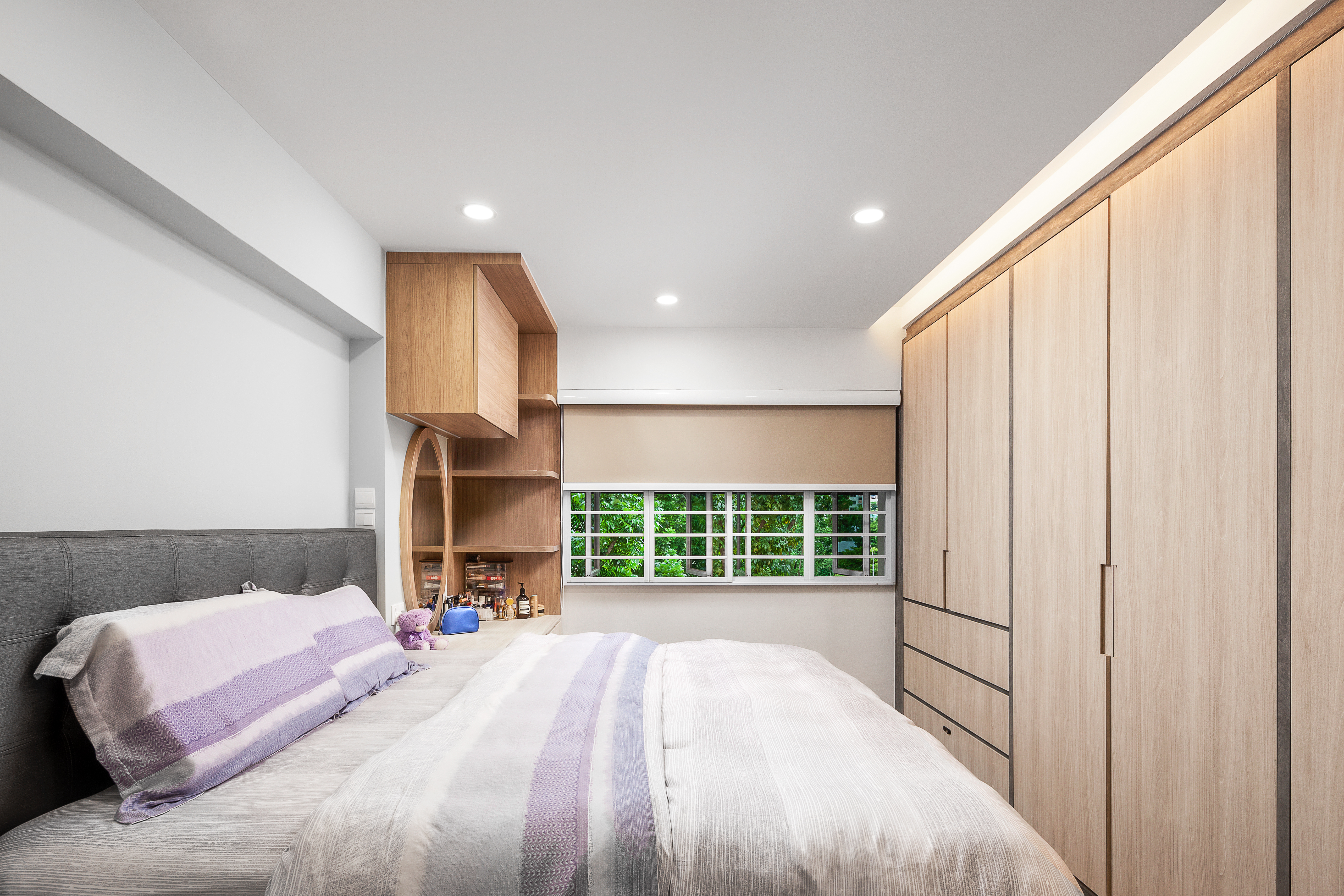 Contemporary, Modern Design - Bedroom - HDB Executive Apartment - Design by Ovon Design Pte Ltd