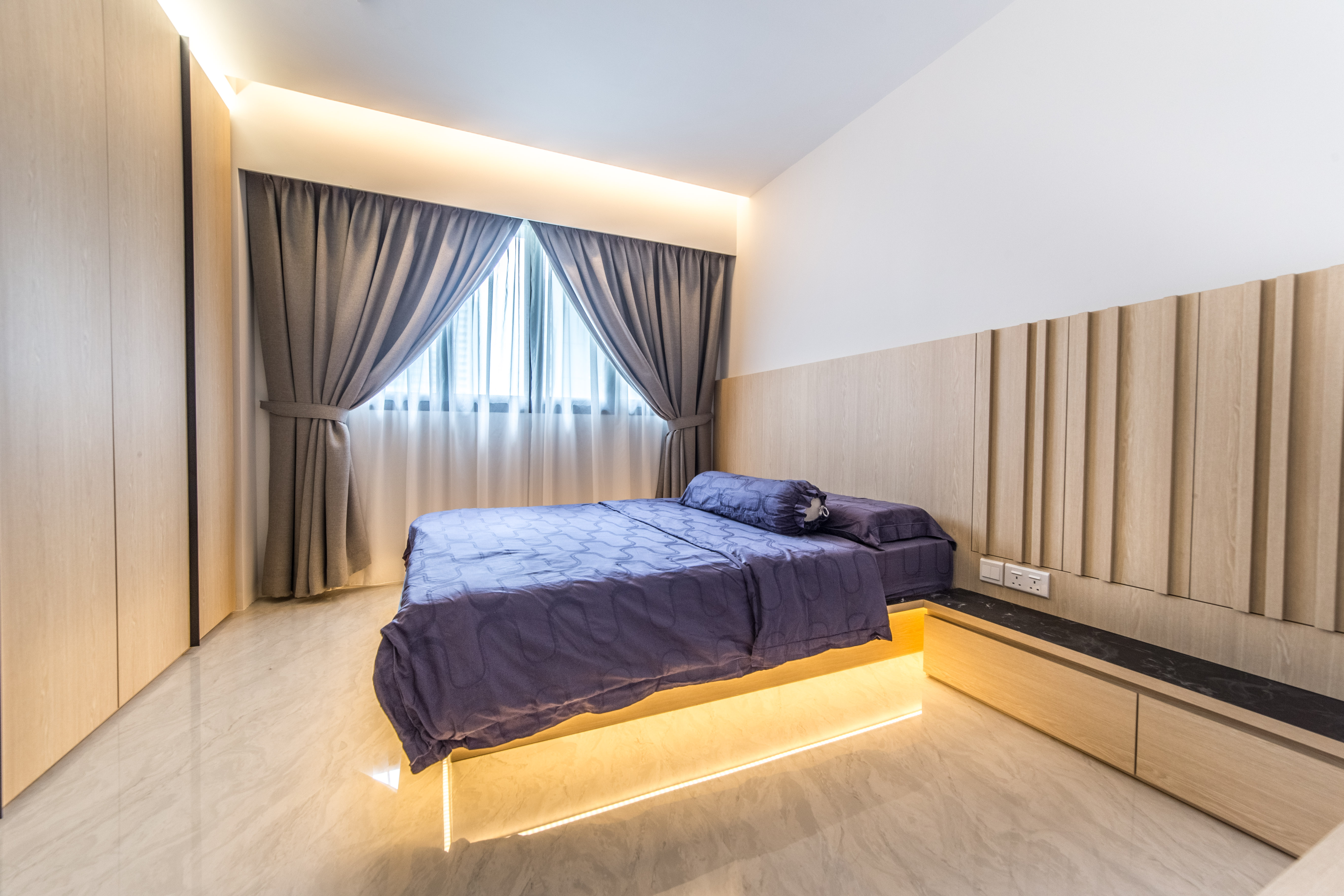 Contemporary Design - Bedroom - HDB 4 Room - Design by Ovon Design Pte Ltd