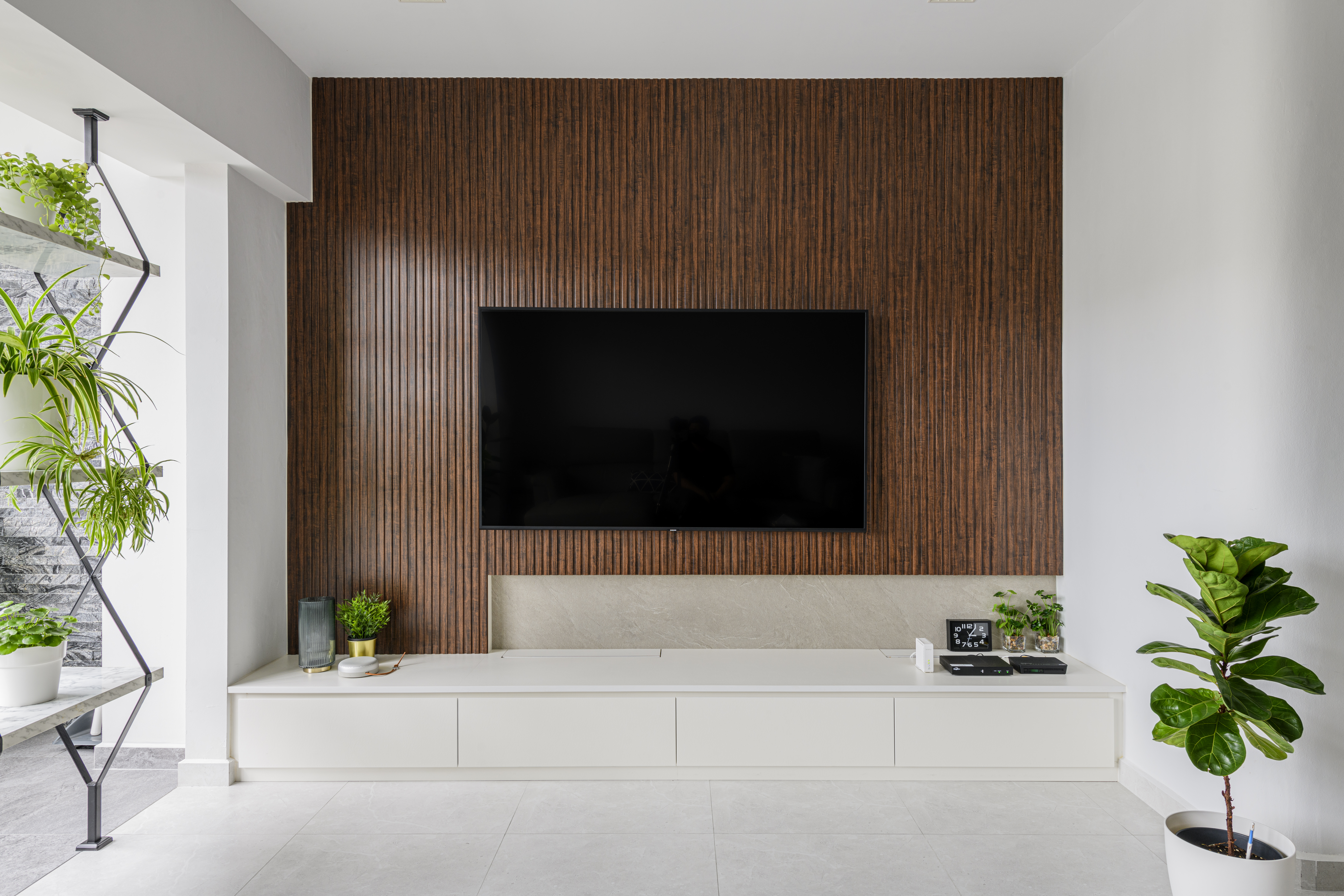 Contemporary Design - Living Room - HDB Executive Apartment - Design by Ovon Design Pte Ltd