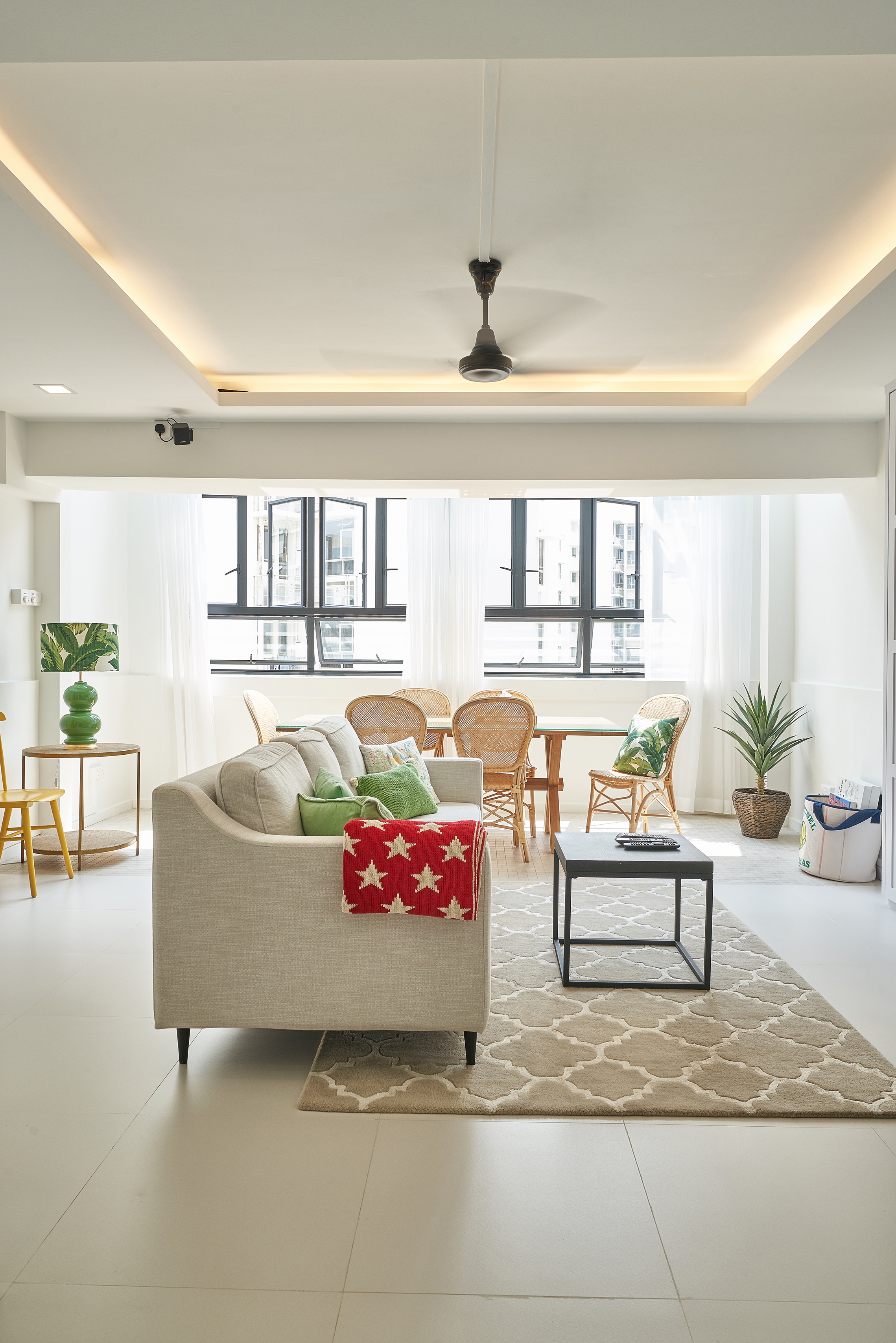 Modern Design - Living Room - HDB Executive Apartment - Design by Ovon Design Pte Ltd