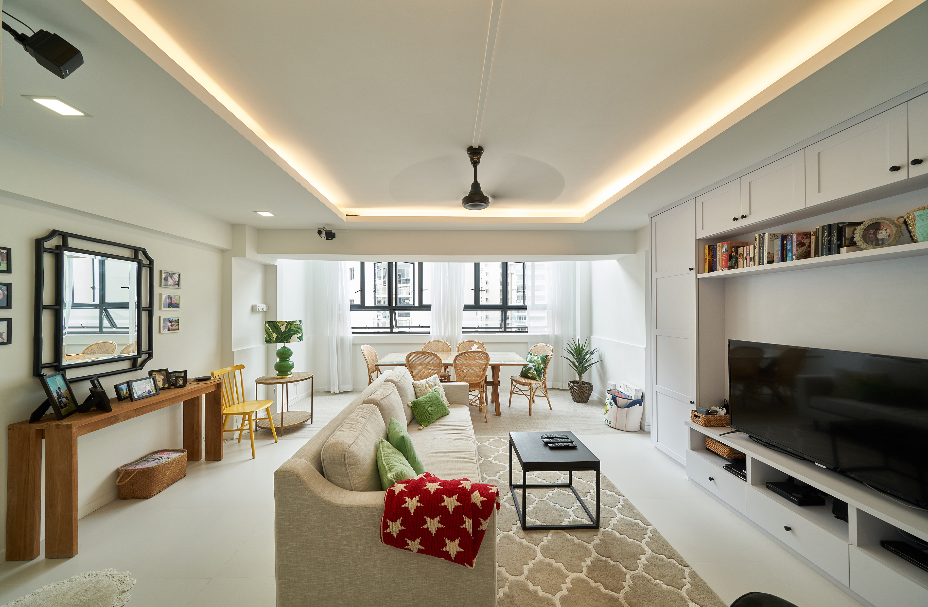 Modern Design - Living Room - HDB Executive Apartment - Design by Ovon Design Pte Ltd