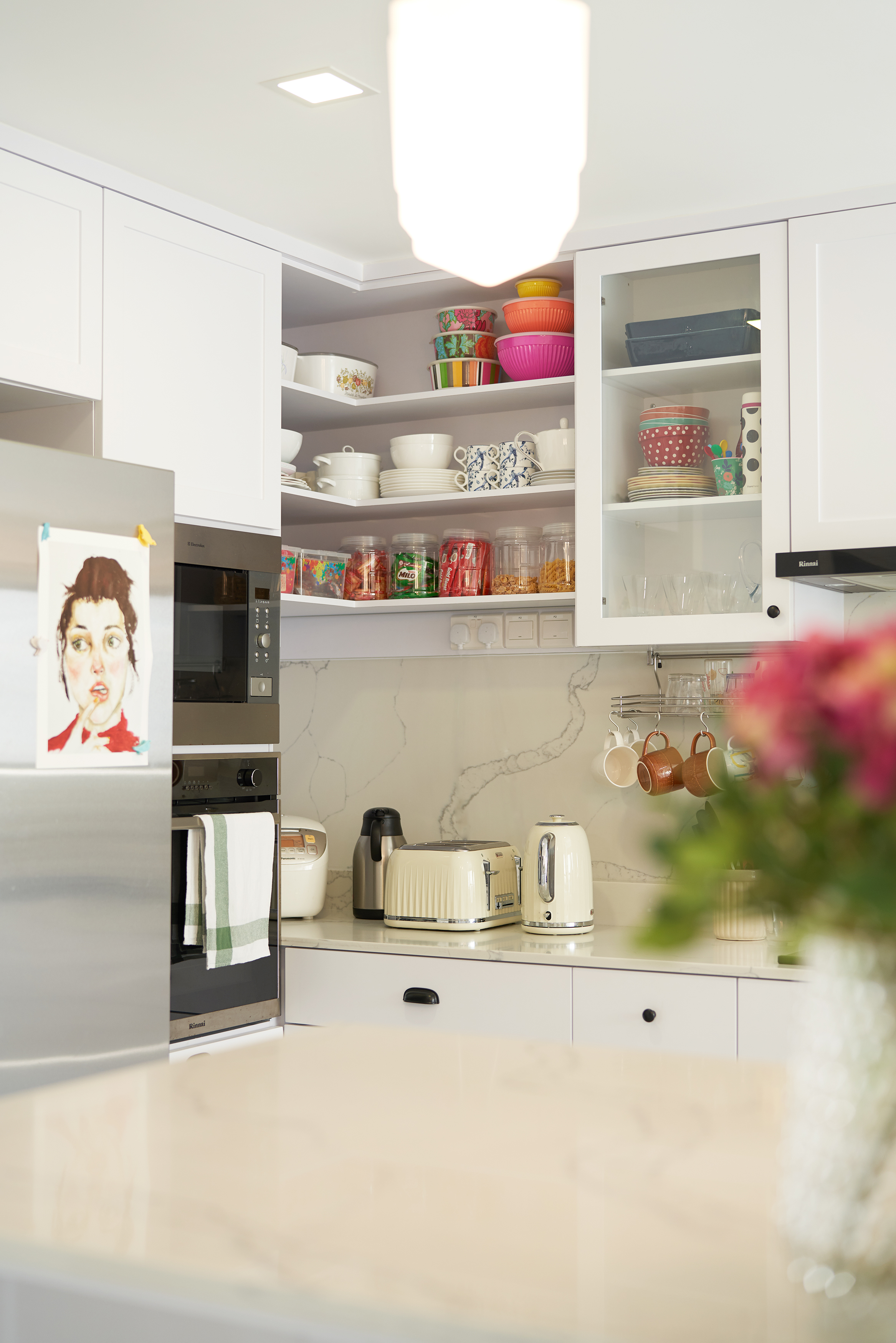 Modern Design - Kitchen - HDB Executive Apartment - Design by Ovon Design Pte Ltd
