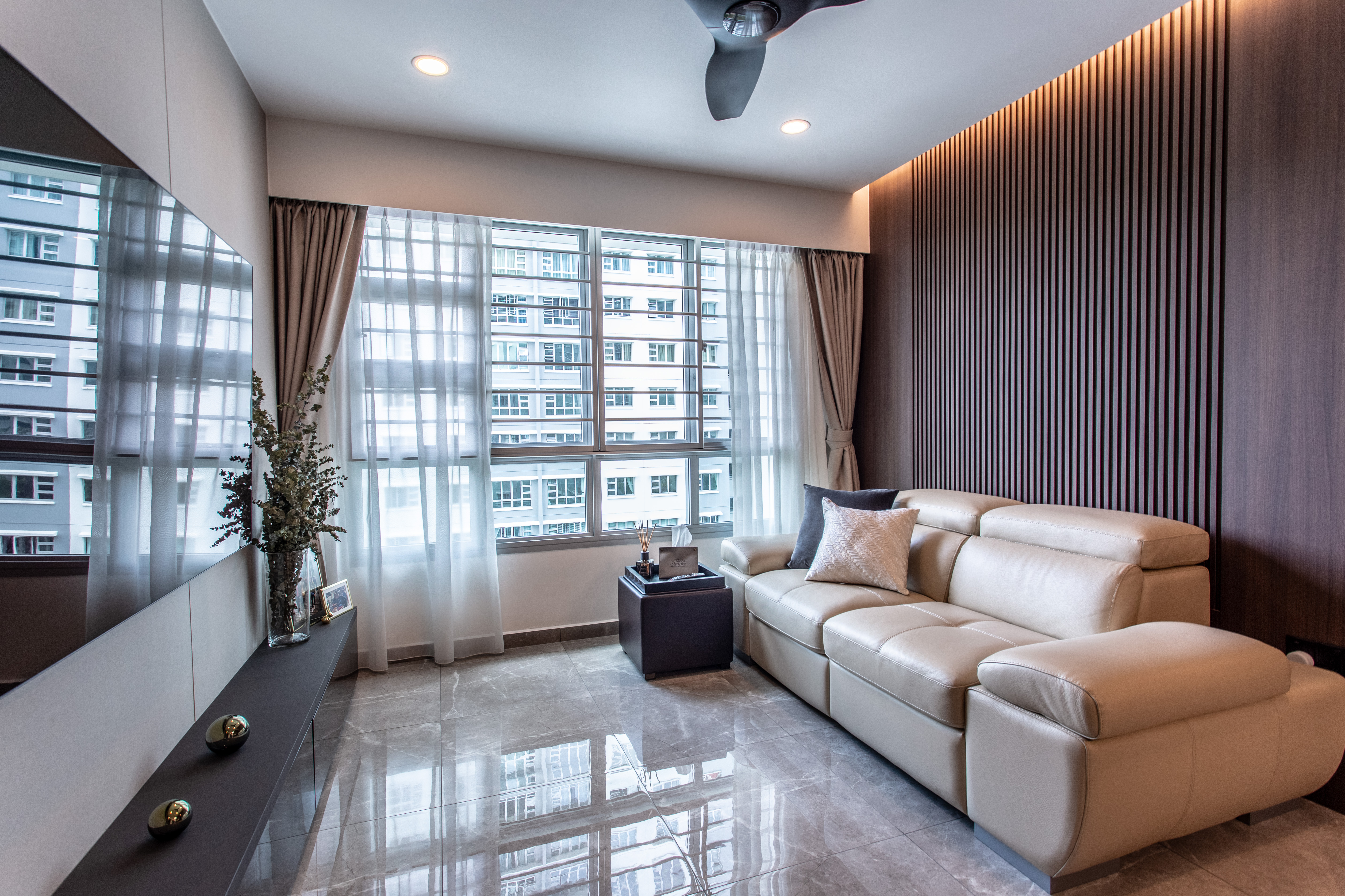 Contemporary Design - Living Room - HDB 4 Room - Design by Ovon Design Pte Ltd