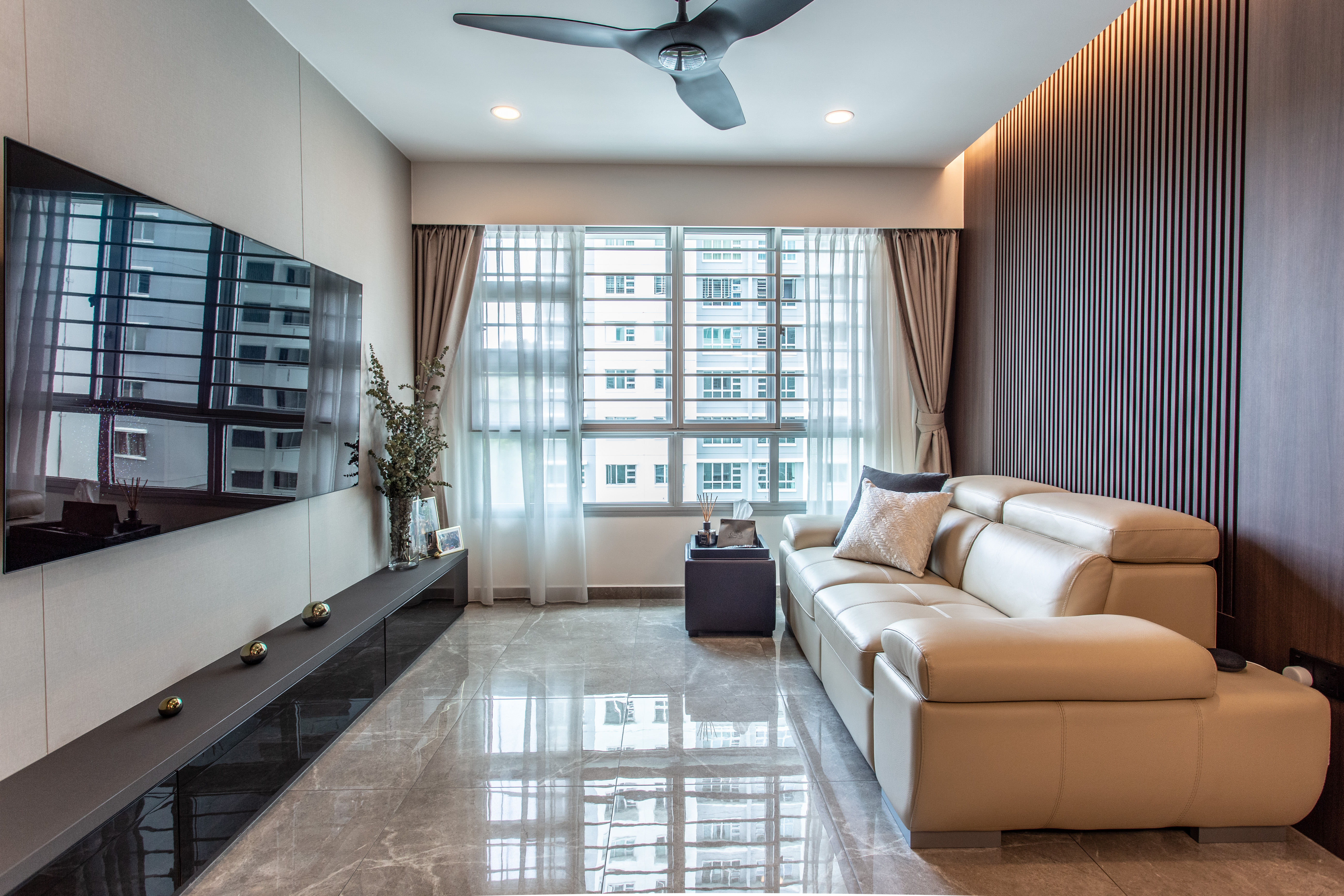Contemporary Design - Living Room - HDB 4 Room - Design by Ovon Design Pte Ltd