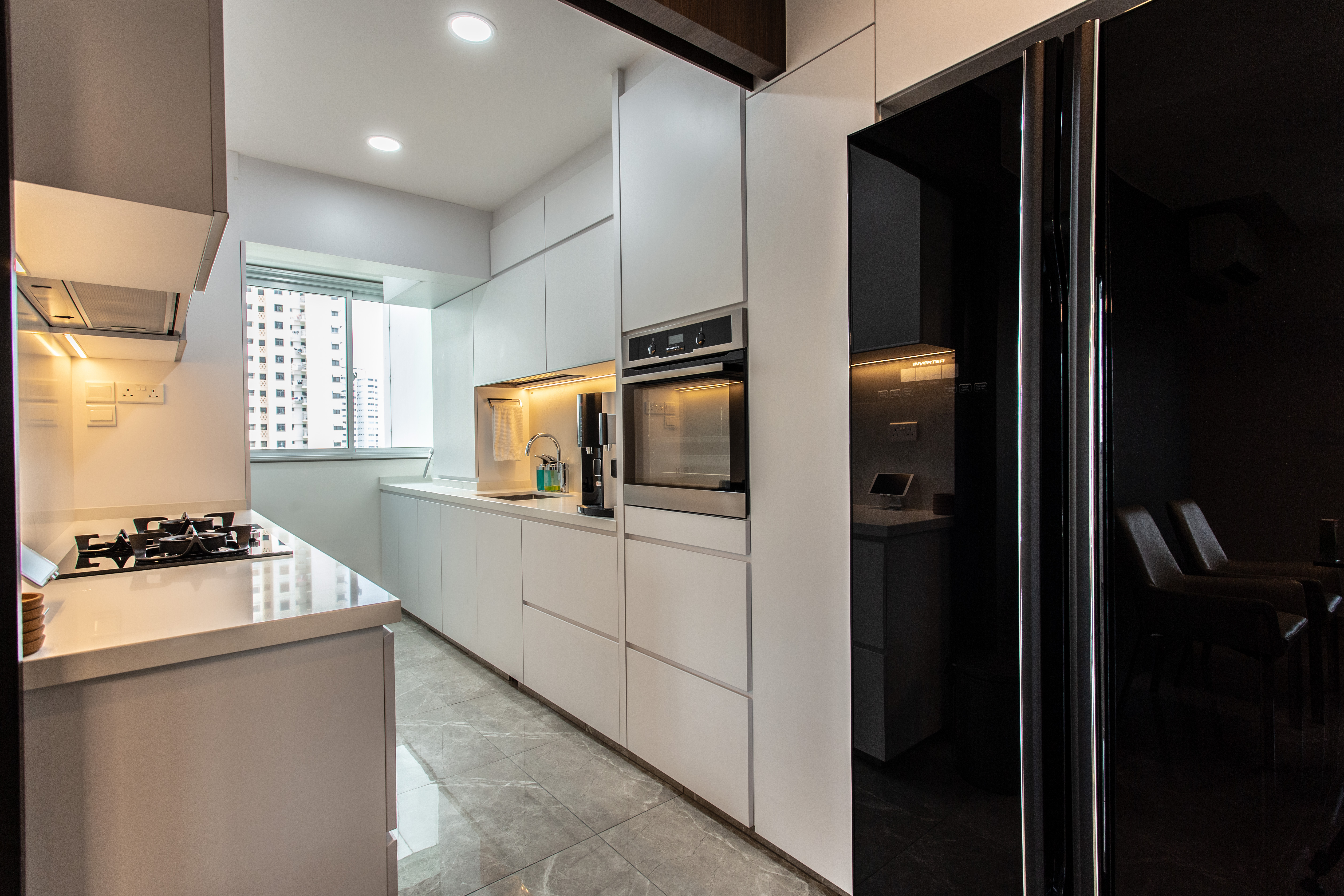 Contemporary Design - Kitchen - HDB 4 Room - Design by Ovon Design Pte Ltd