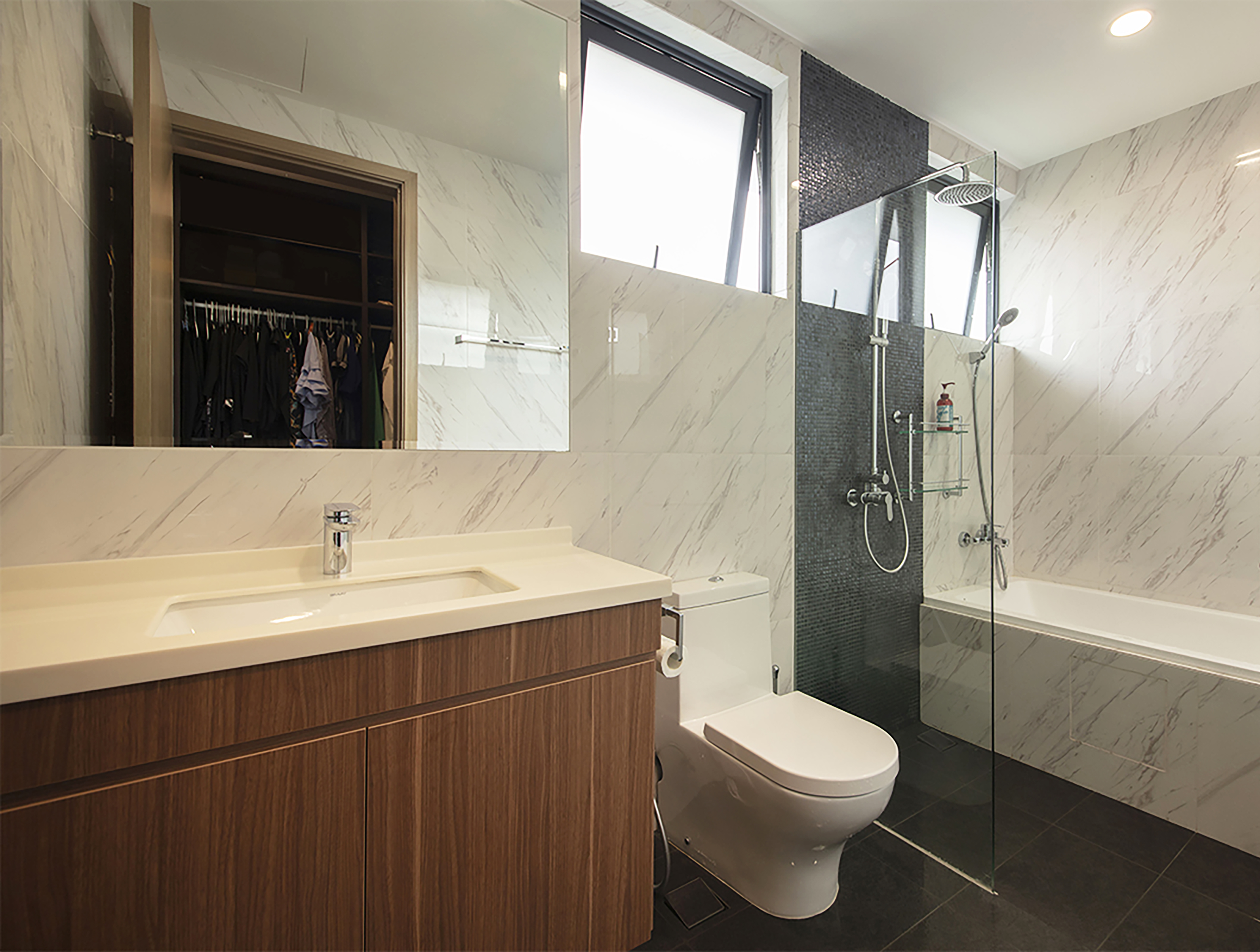 Contemporary Design - Bathroom - Landed House - Design by Ovon Design Pte Ltd