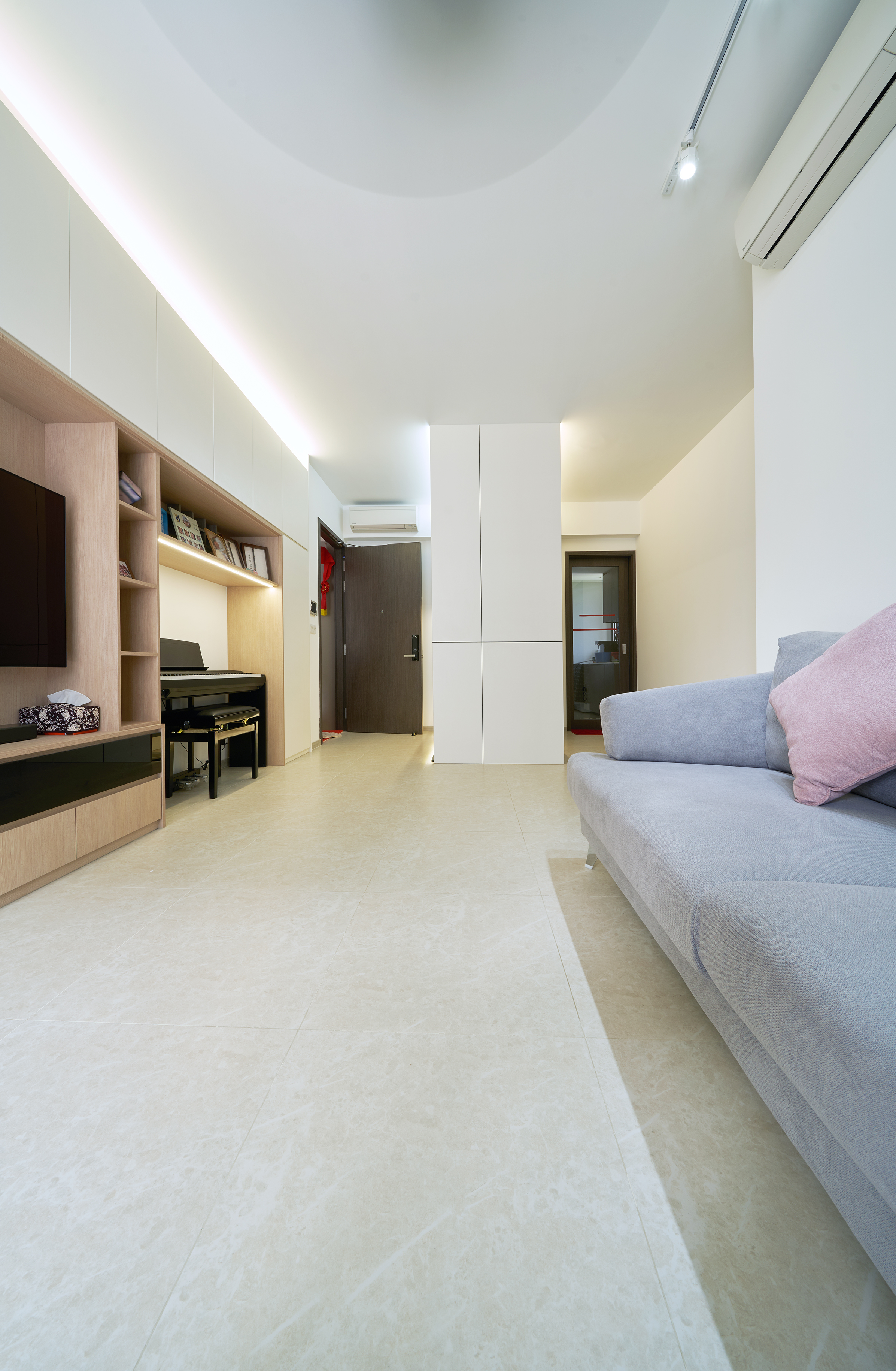 Modern Design - Living Room - Condominium - Design by Ovon Design Pte Ltd